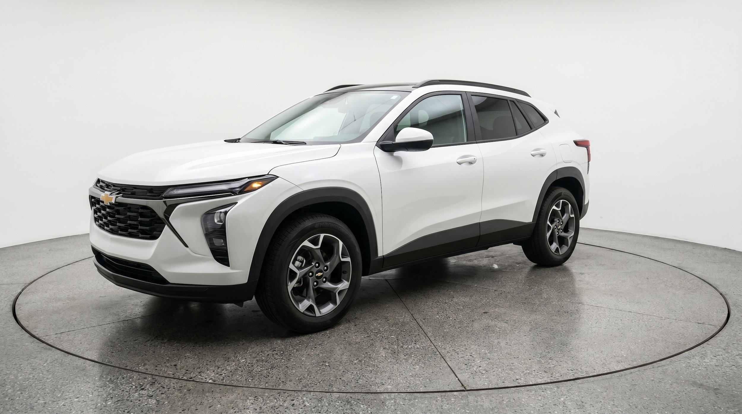 Thumbnail: 2025 Chevrolet Trax - 3