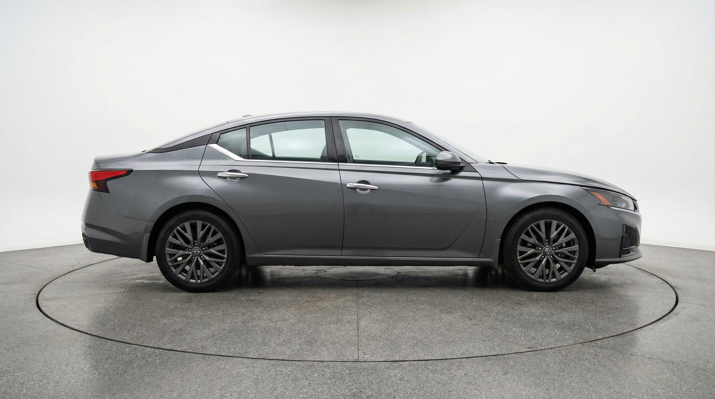 Thumbnail: 2025 Nissan Altima - 11