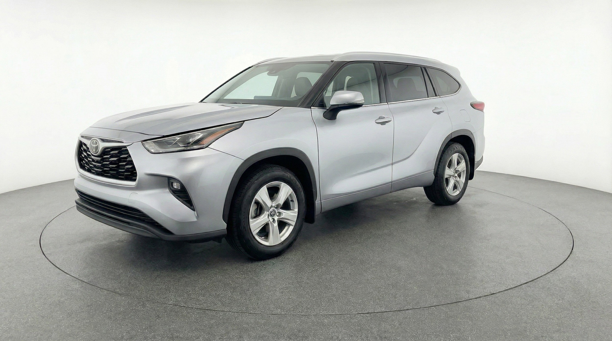 Thumbnail: 2025 Toyota Highlander - 3