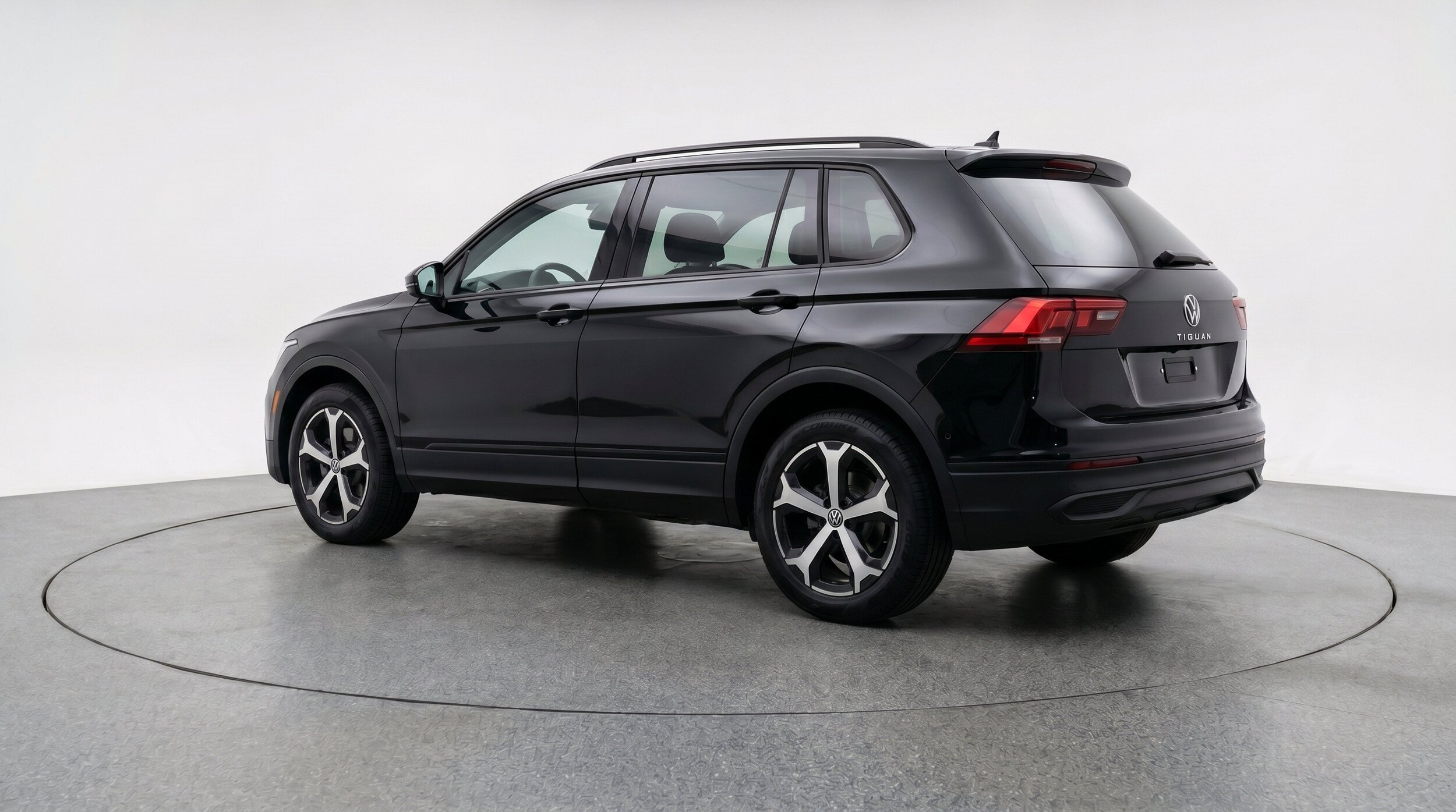 Thumbnail: 2026 Volkswagen Tiguan - 6