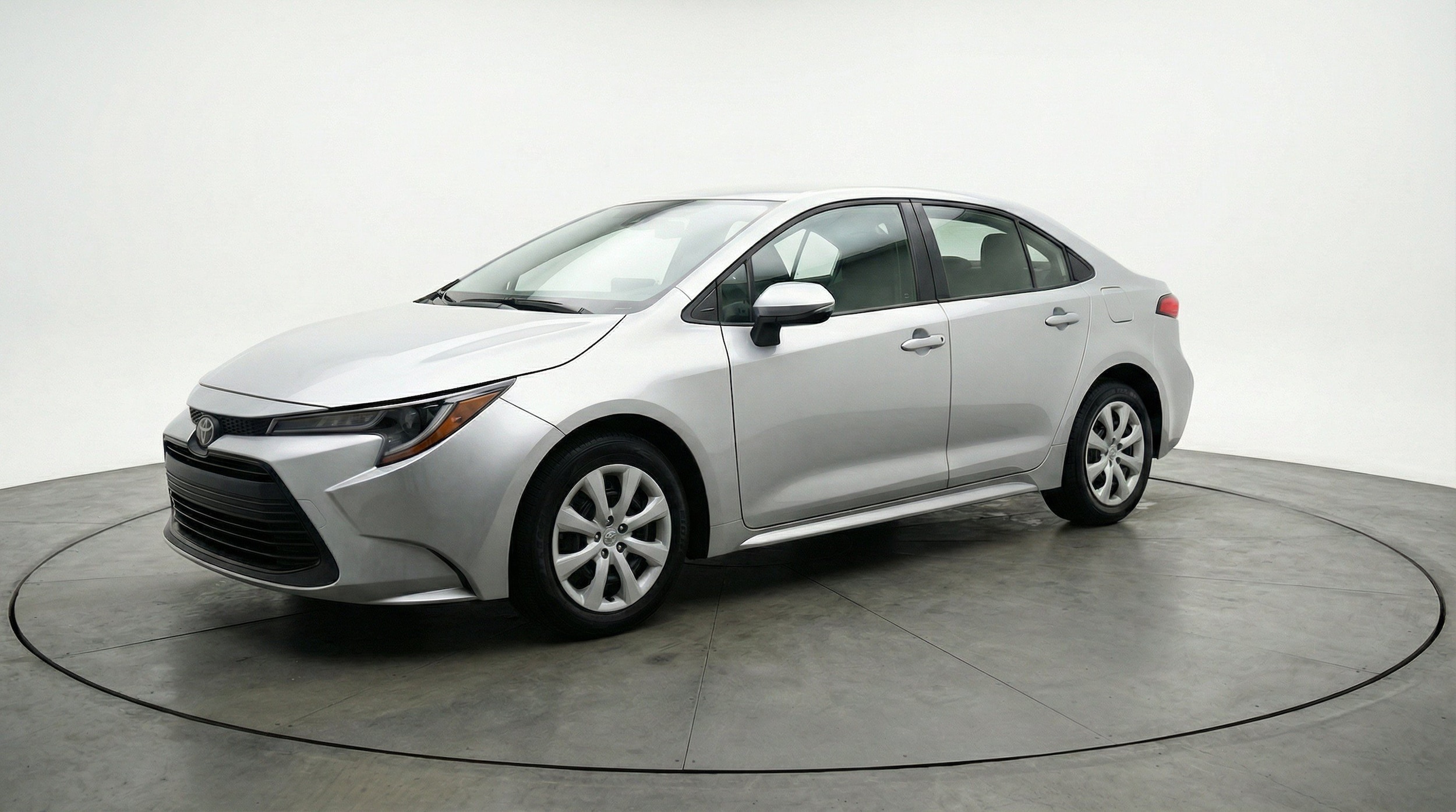 Thumbnail: 2025 Toyota Corolla - 3