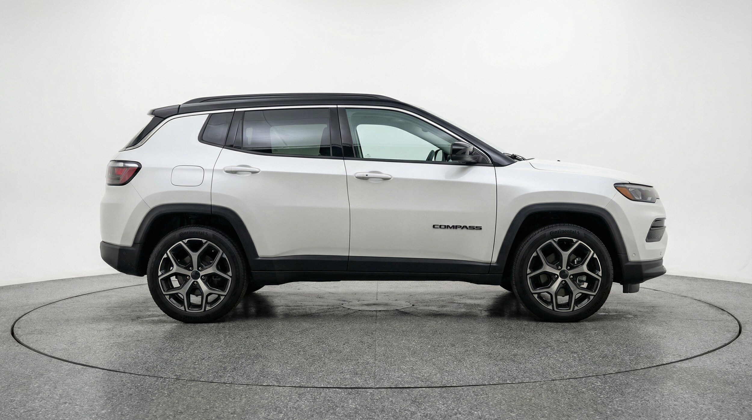 Thumbnail: 2025 Jeep Compass - 11