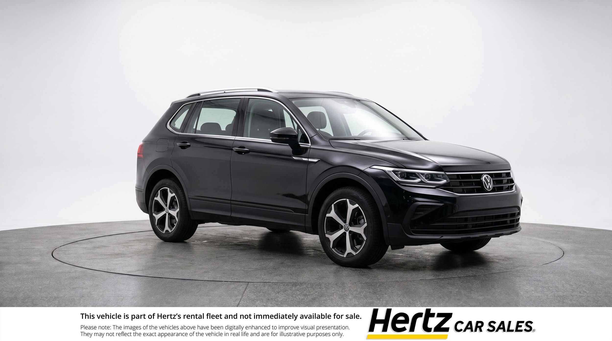 Thumbnail: 2026 Volkswagen Tiguan - 1