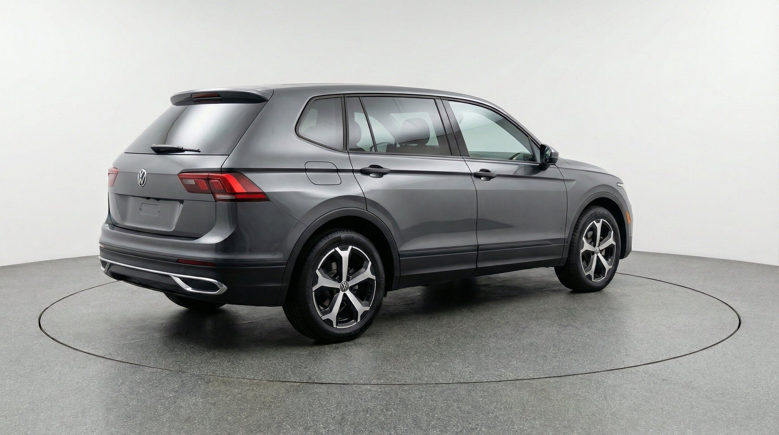 Thumbnail: 2026 Volkswagen Tiguan - 9