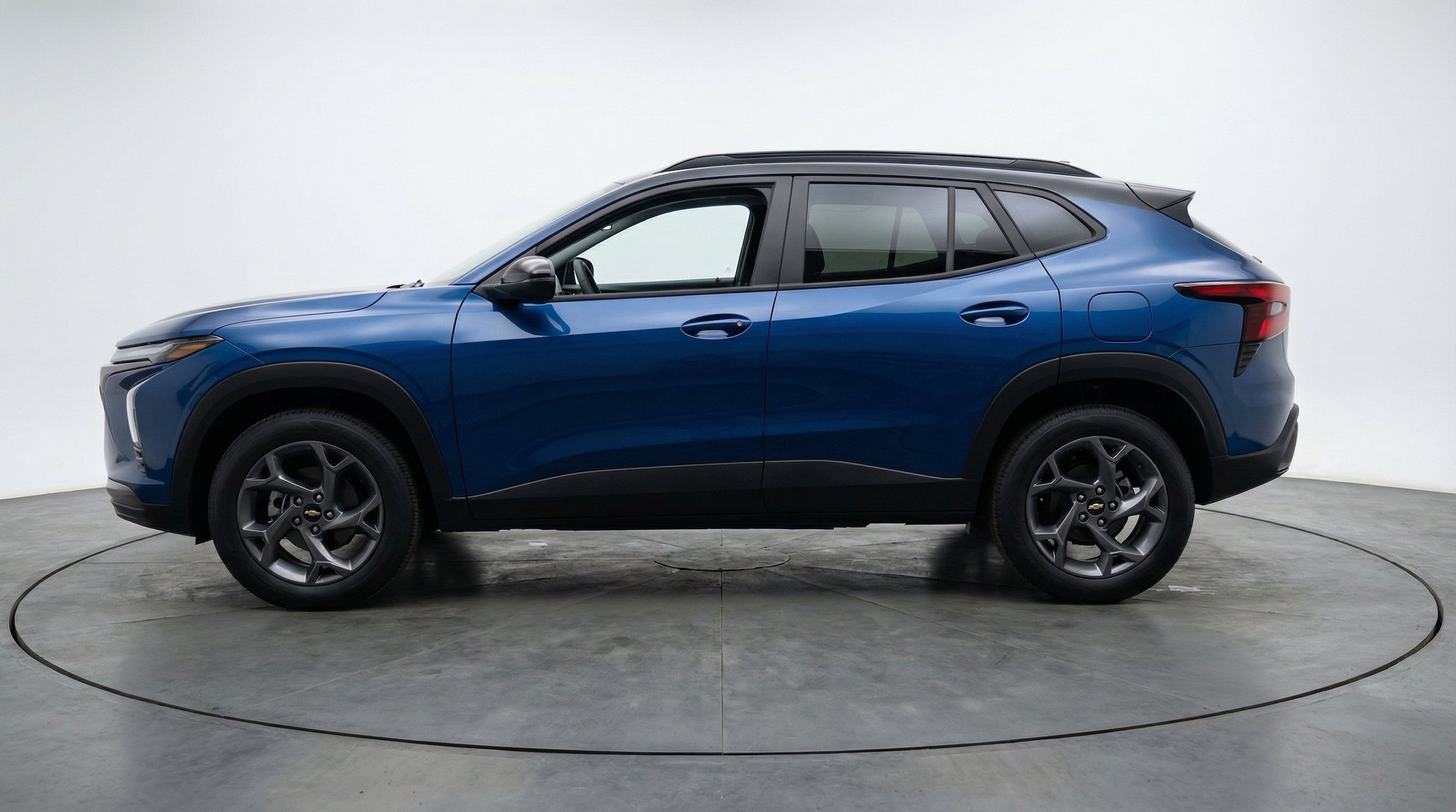 Thumbnail: 2025 Chevrolet Trax - 5
