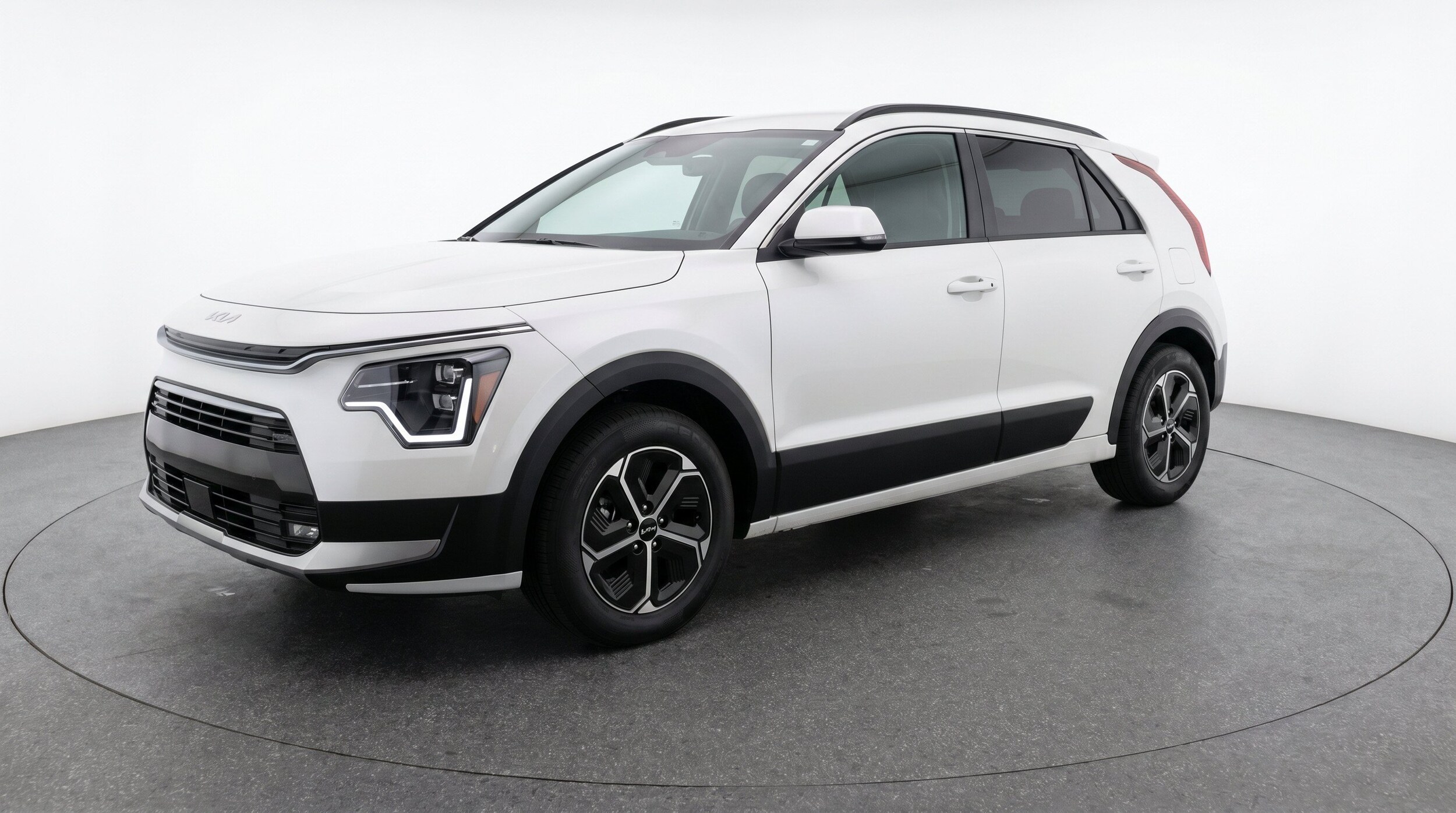Thumbnail: 2026 Kia Niro - 3