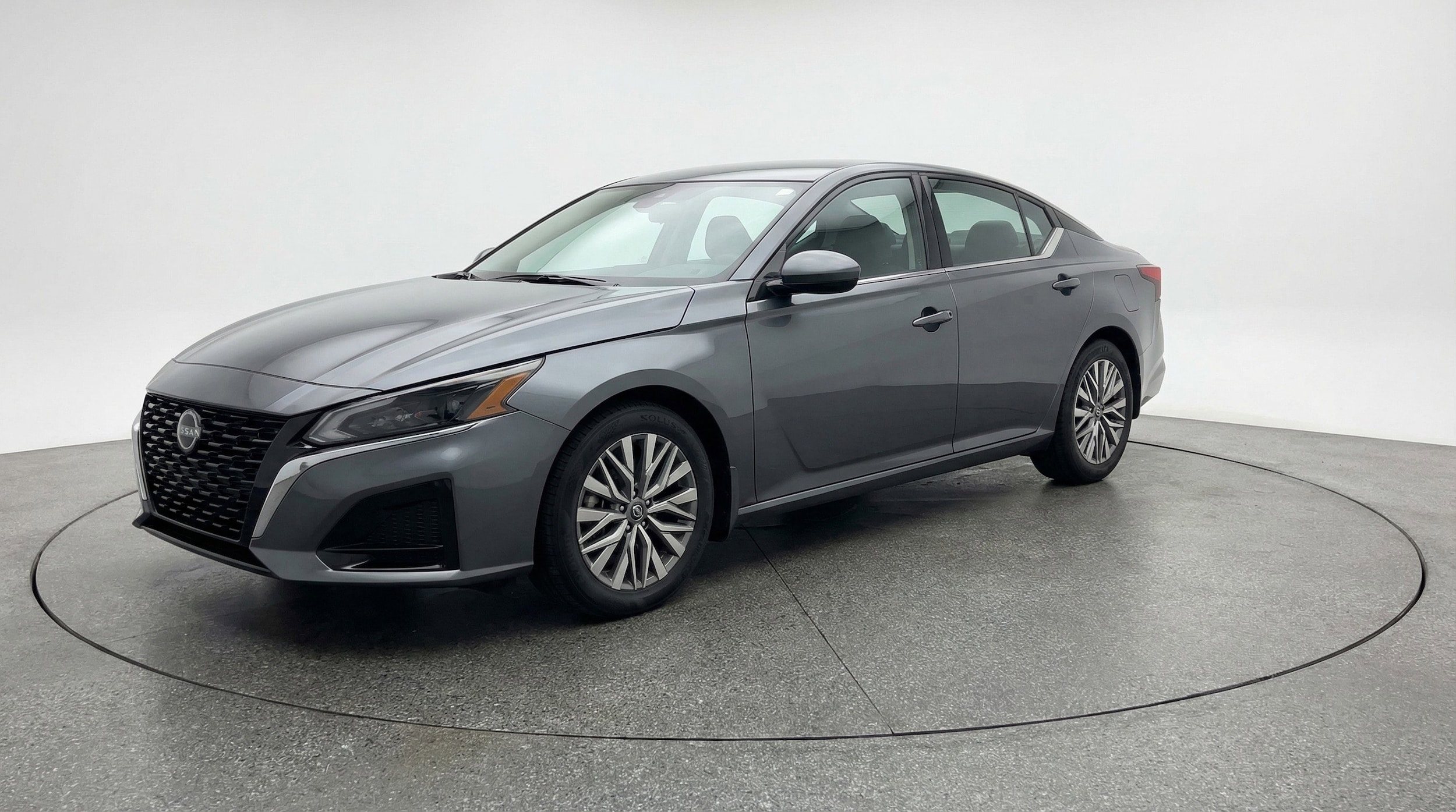 Thumbnail: 2025 Nissan Altima - 3