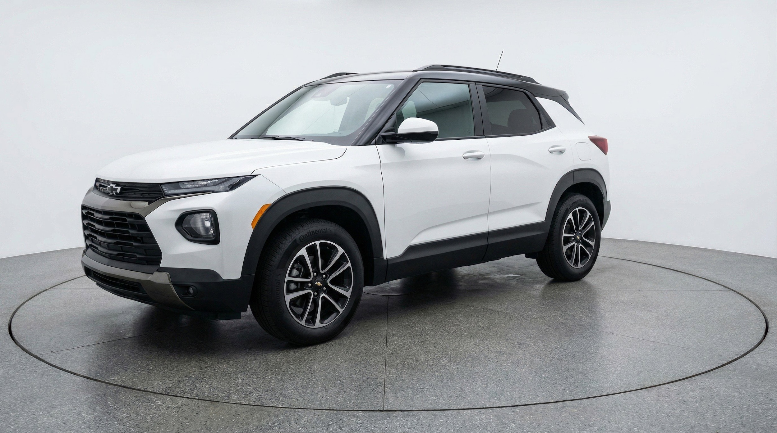 Thumbnail: 2025 Chevrolet TrailBlazer - 3