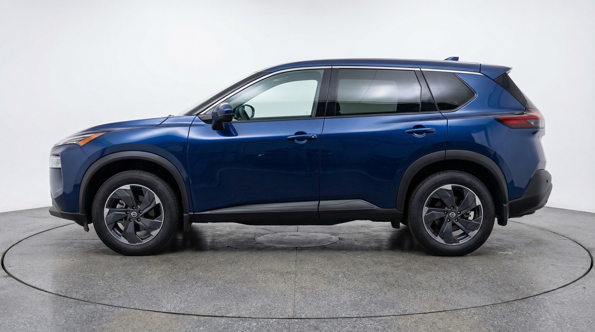 Thumbnail: 2025 Nissan Rogue - 4