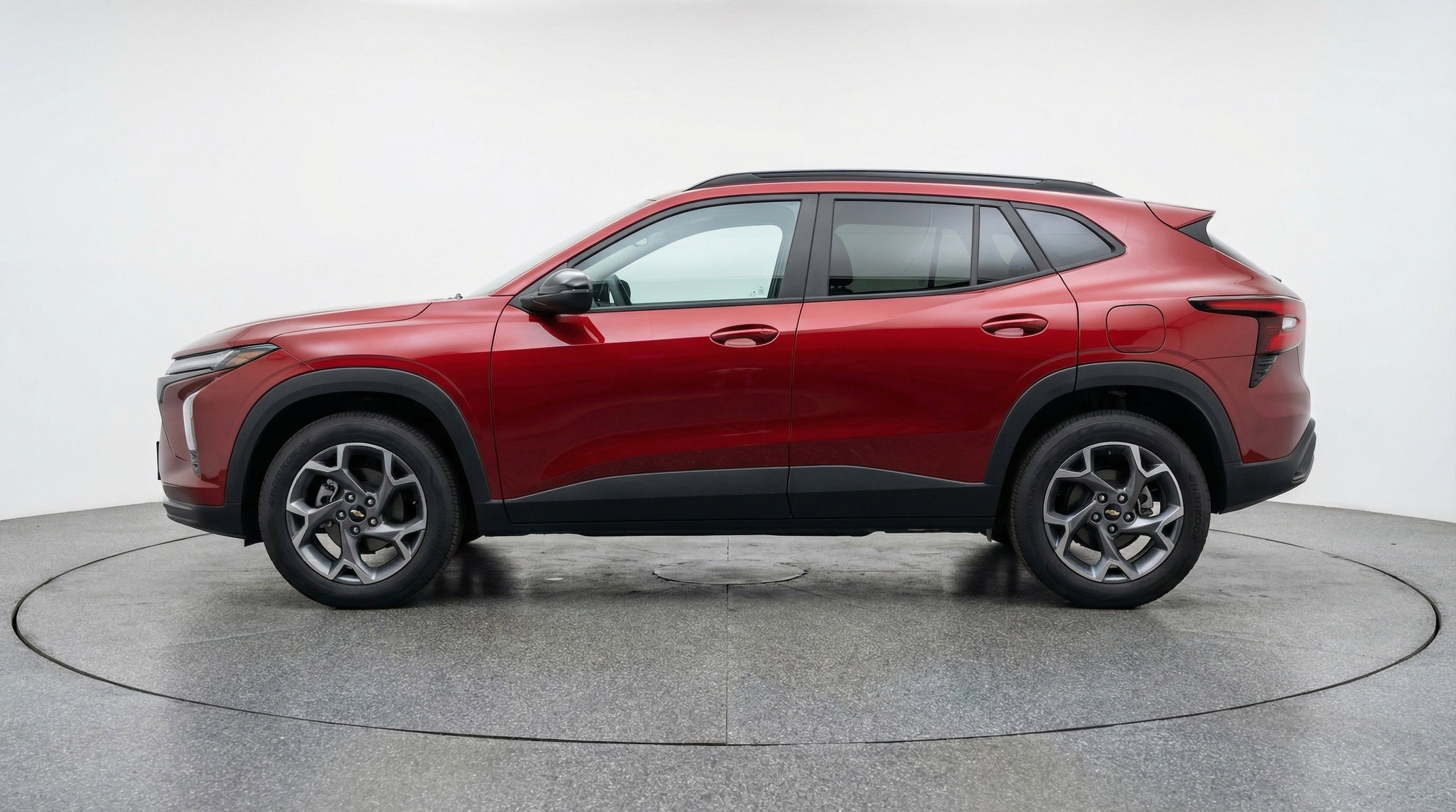 Thumbnail: 2025 Chevrolet Trax - 5