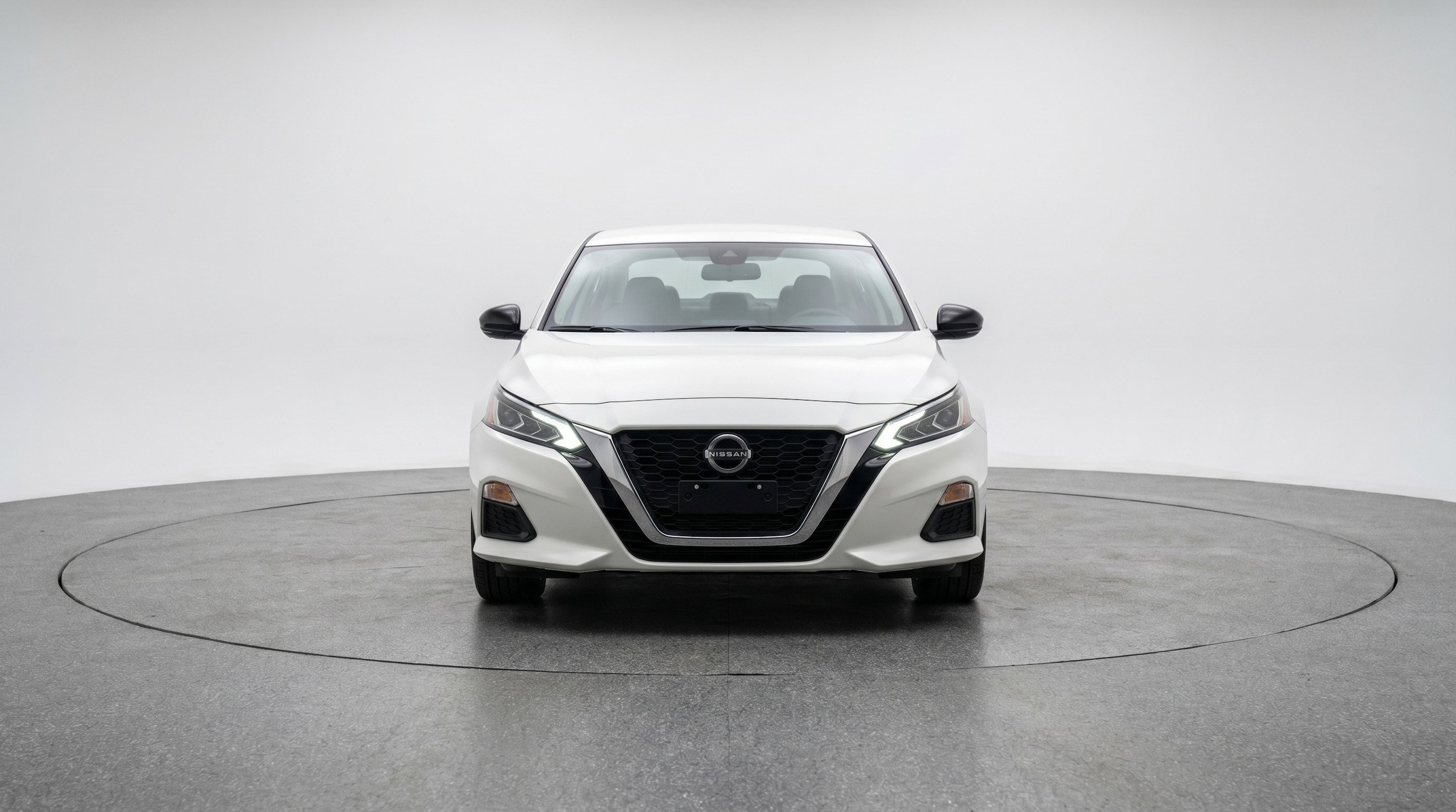 Thumbnail: 2025 Nissan Altima - 2