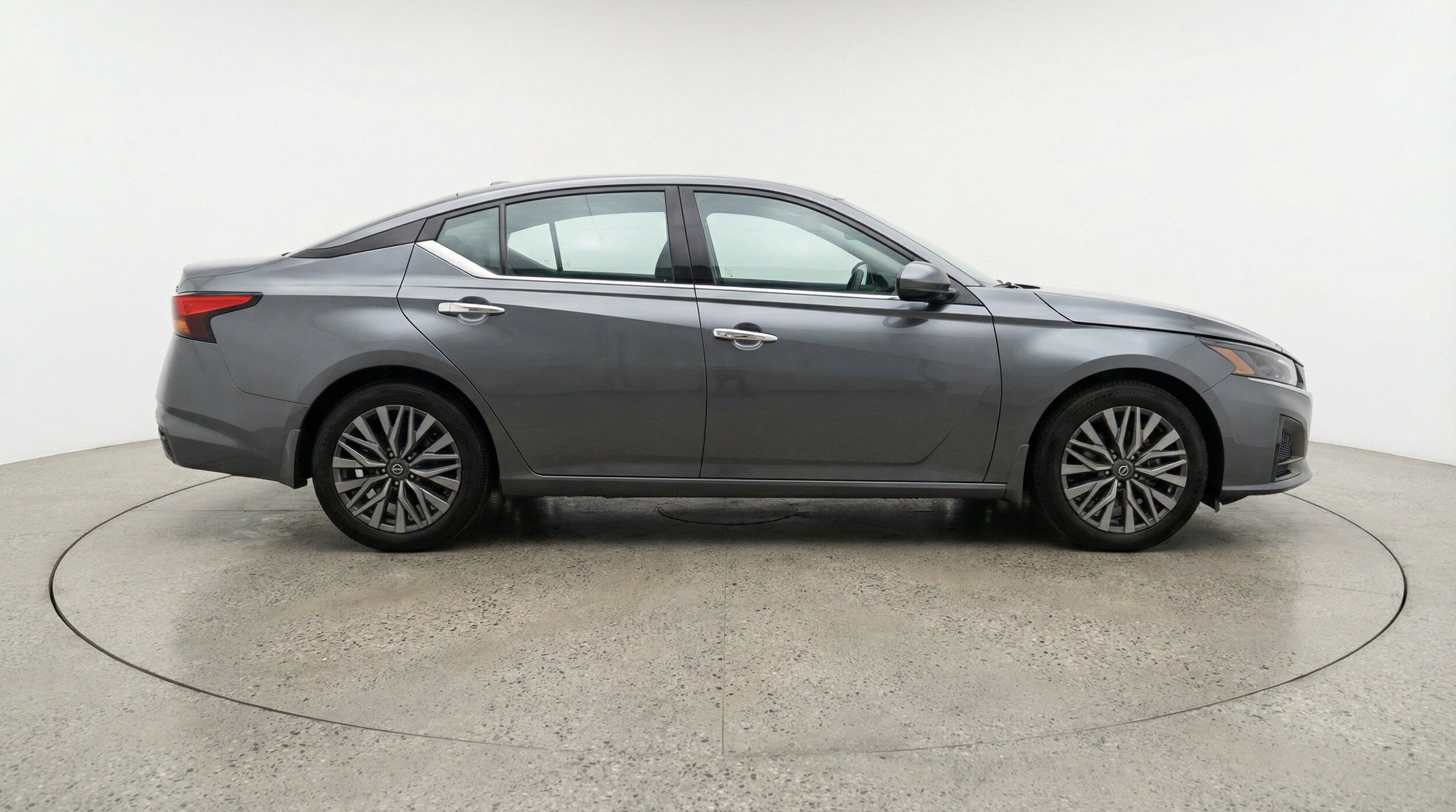 Thumbnail: 2025 Nissan Altima - 11