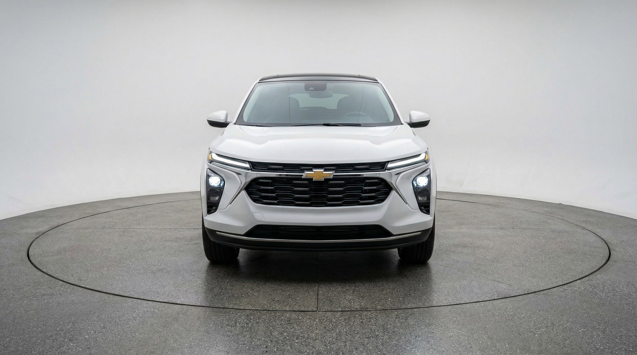 Thumbnail: 2025 Chevrolet Trax - 2