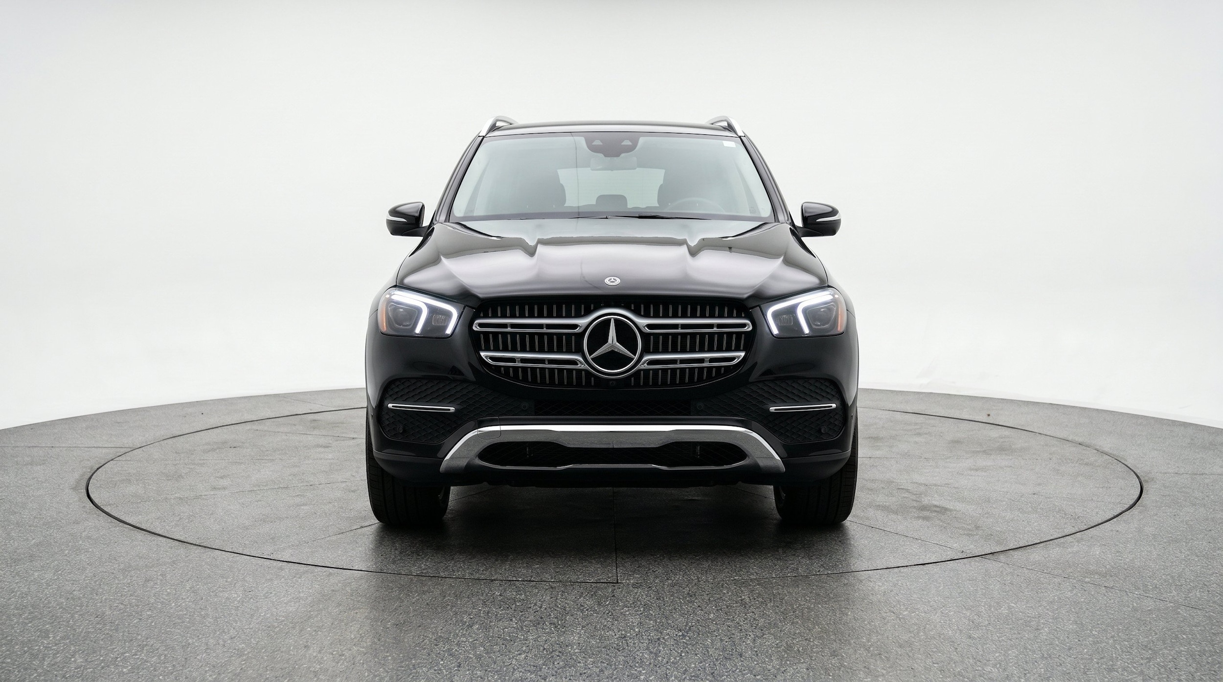Thumbnail: 2026 Mercedes-Benz GLE - 2