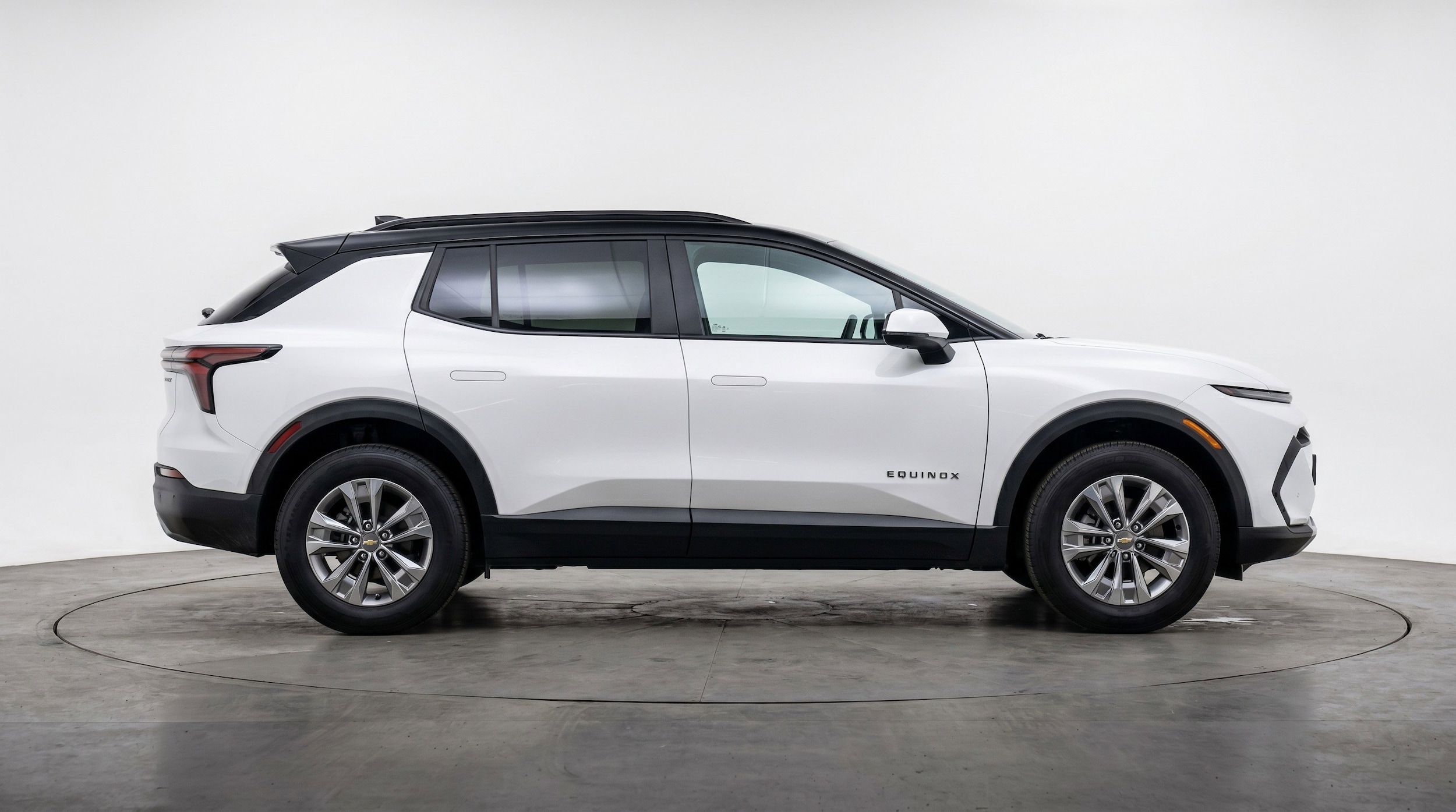 Thumbnail: 2025 Chevrolet Equinox - 11