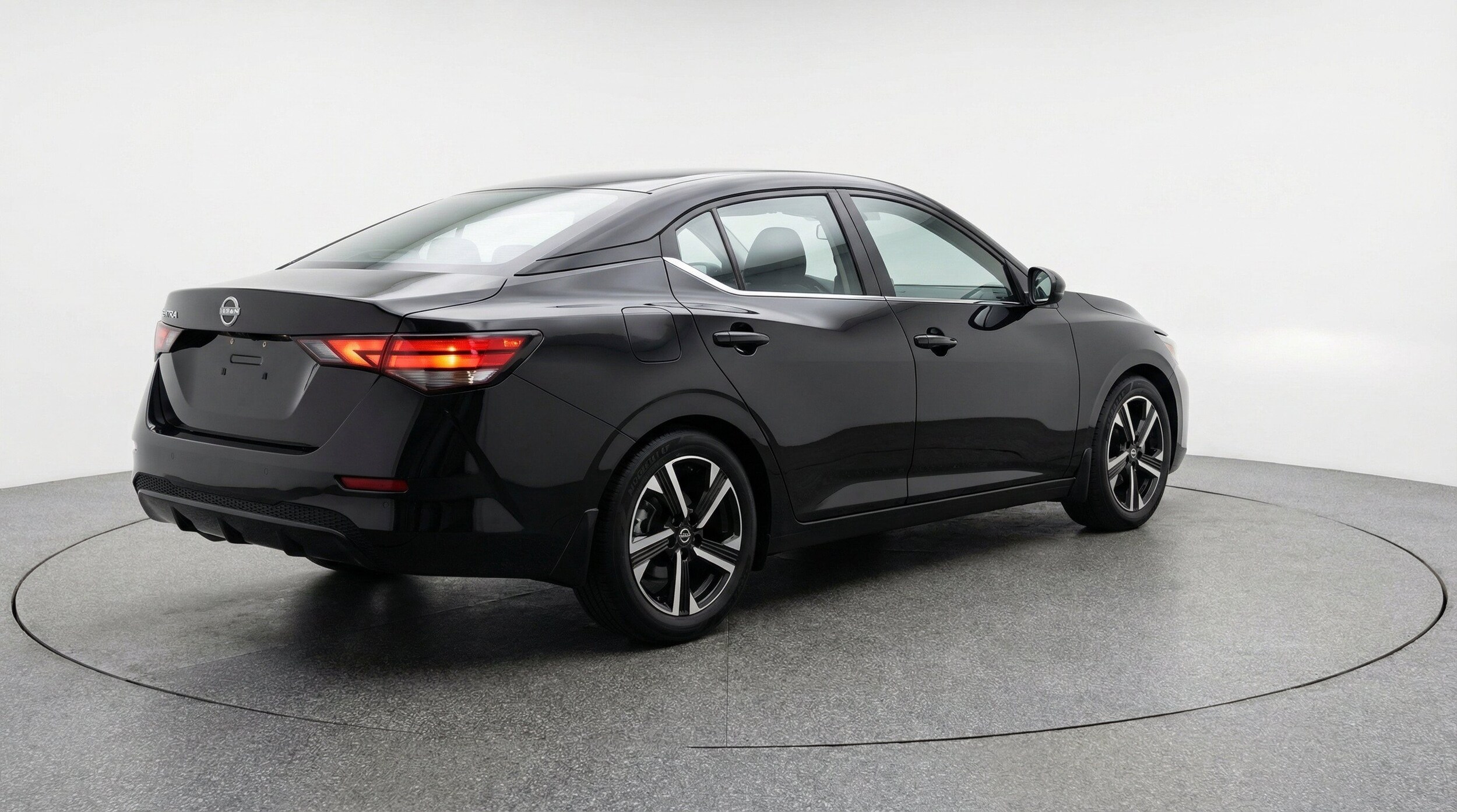 Thumbnail: 2025 Nissan Sentra - 9