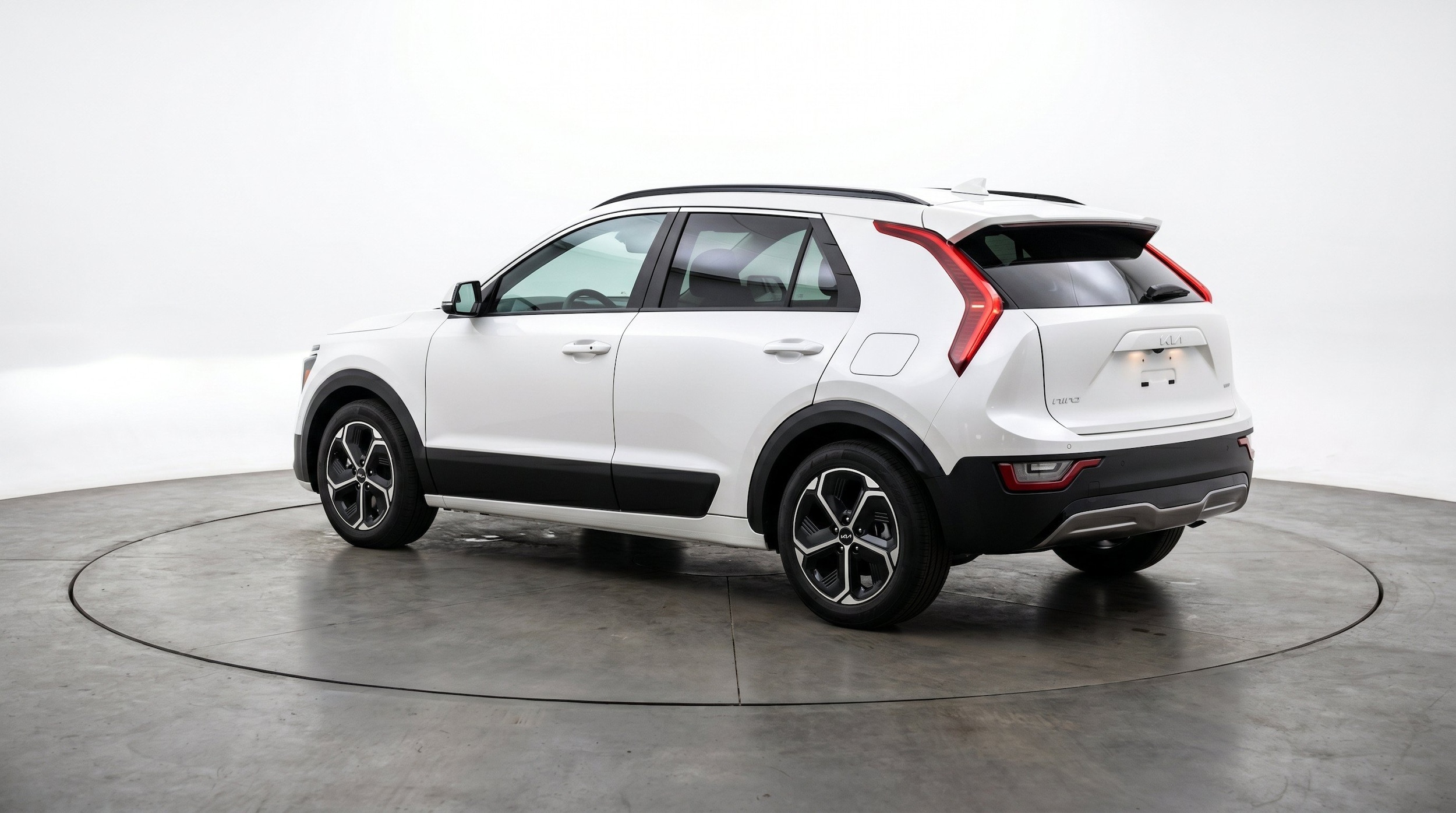 Thumbnail: 2026 Kia Niro - 6