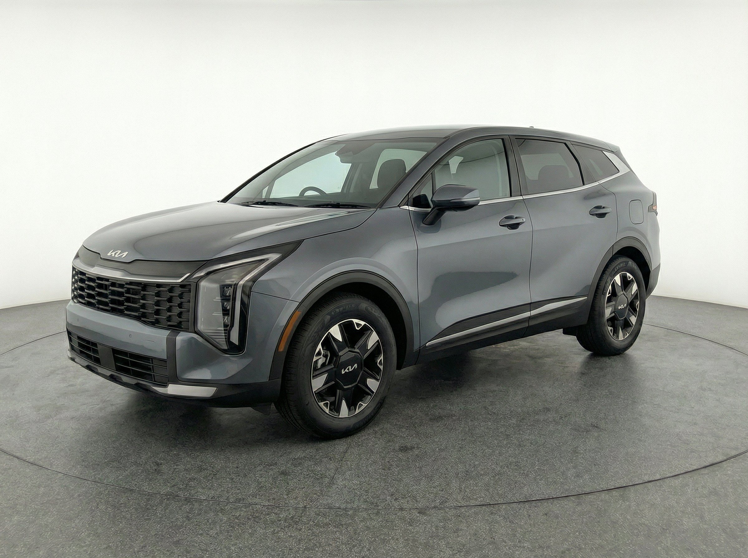 Thumbnail: 2026 Kia Sportage - 3