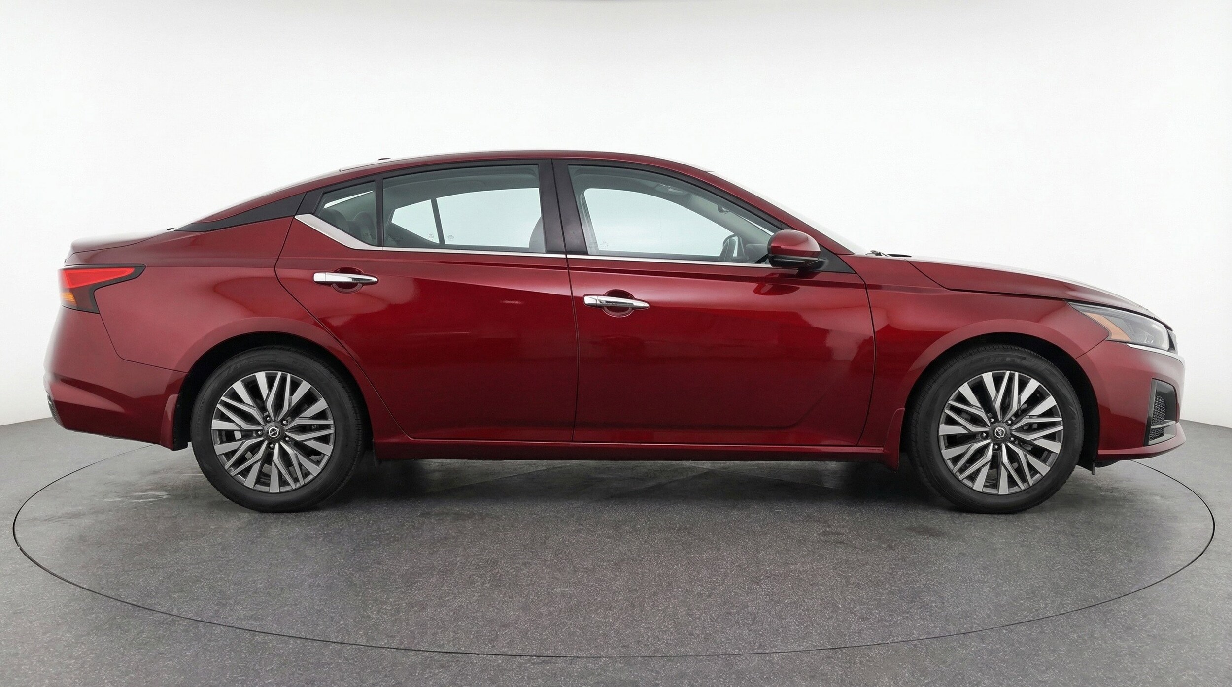 Thumbnail: 2025 Nissan Altima - 11