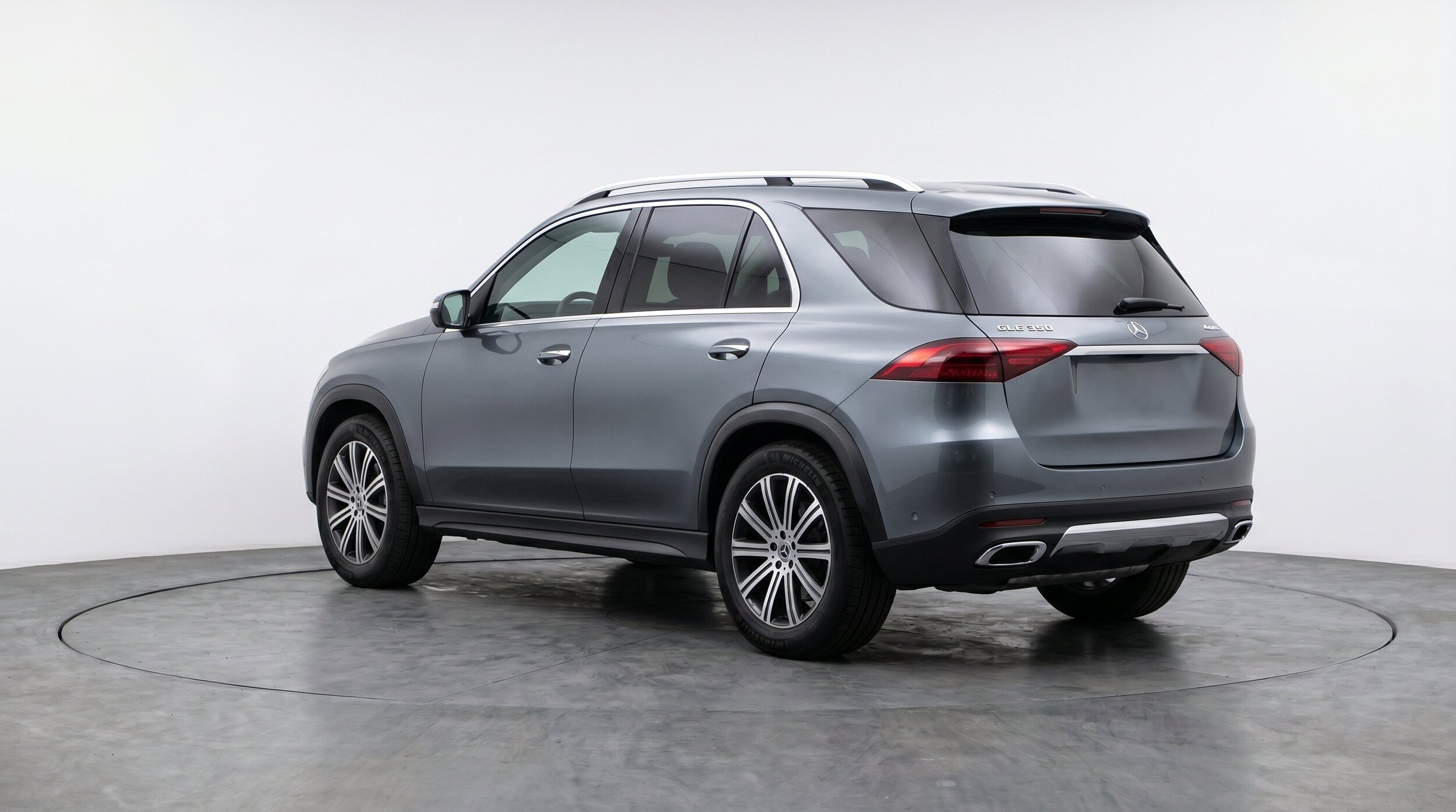 Thumbnail: 2026 Mercedes-Benz GLE - 6
