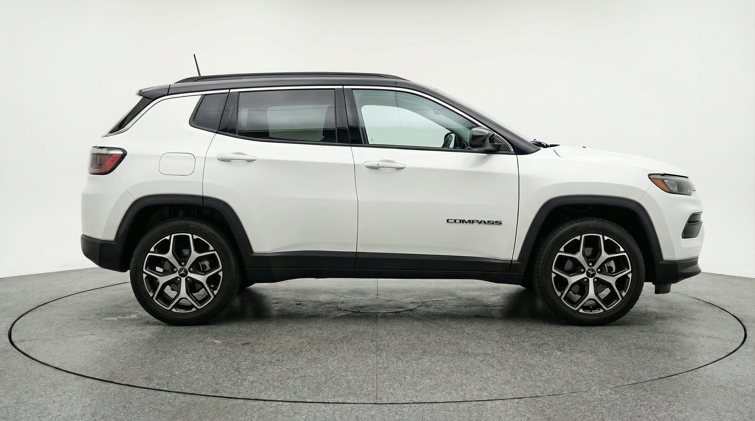 Thumbnail: 2025 Jeep Compass - 10