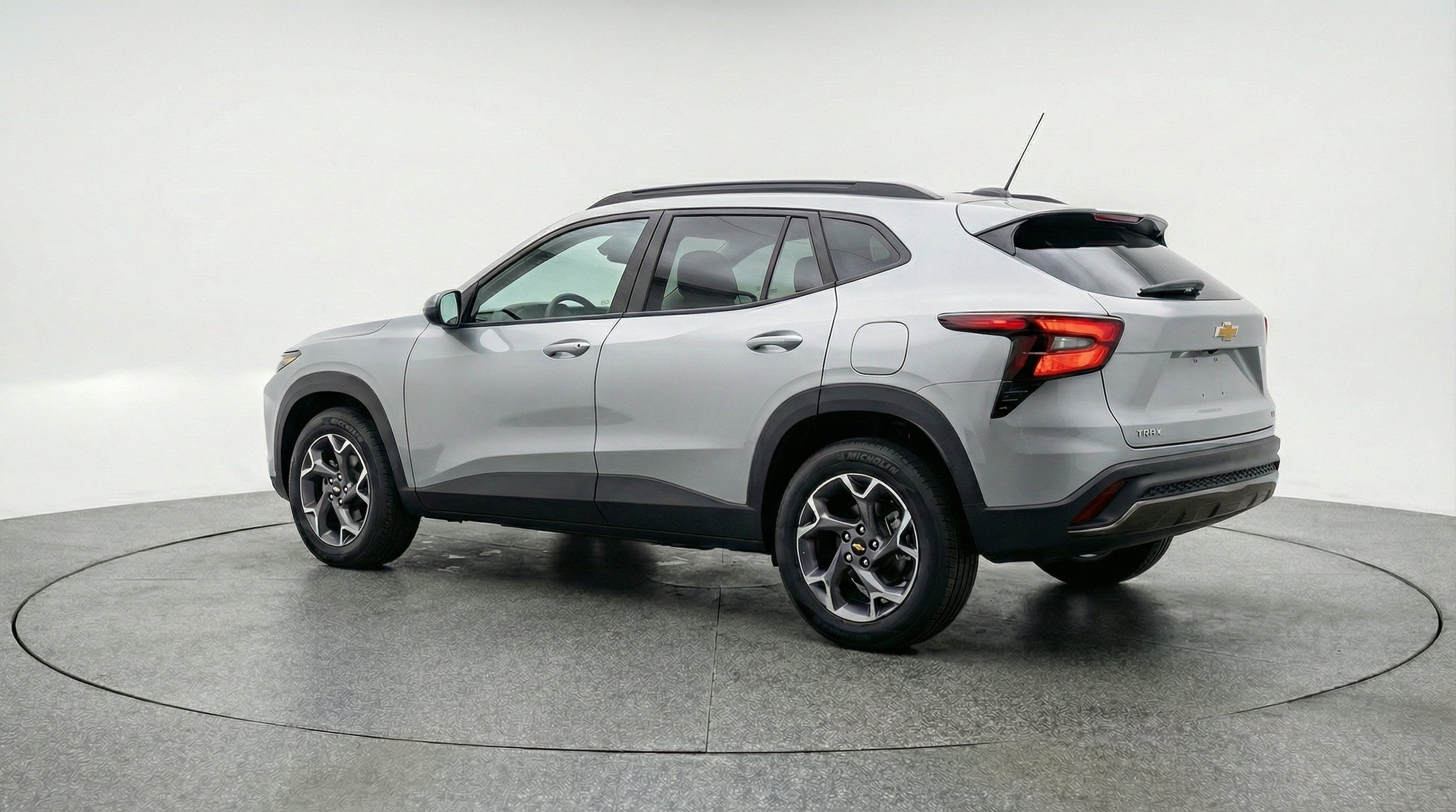 Thumbnail: 2025 Chevrolet Trax - 6