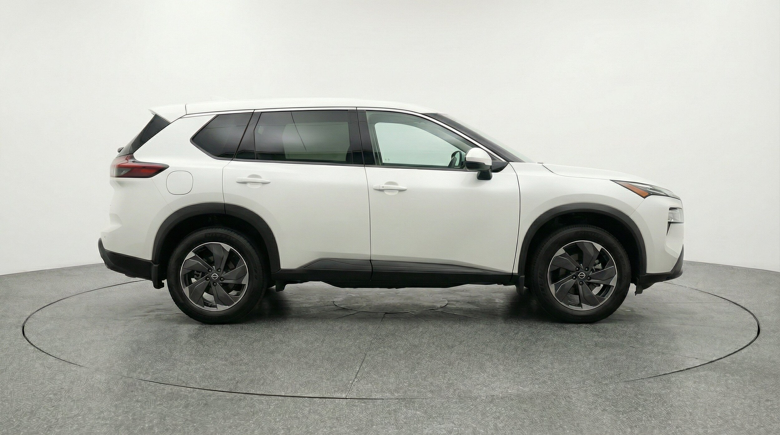 Thumbnail: 2025 Nissan Rogue - 11