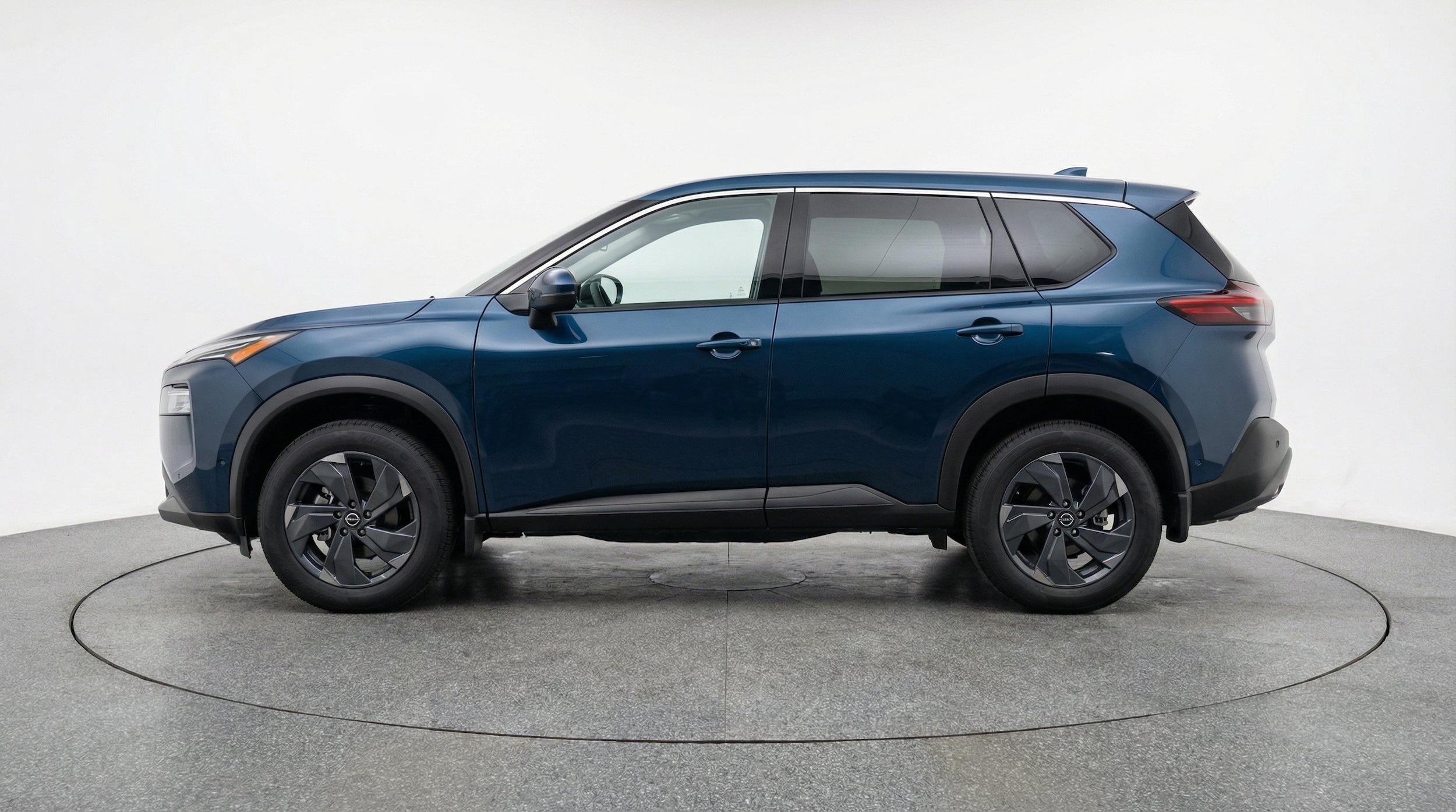 Thumbnail: 2025 Nissan Rogue - 5