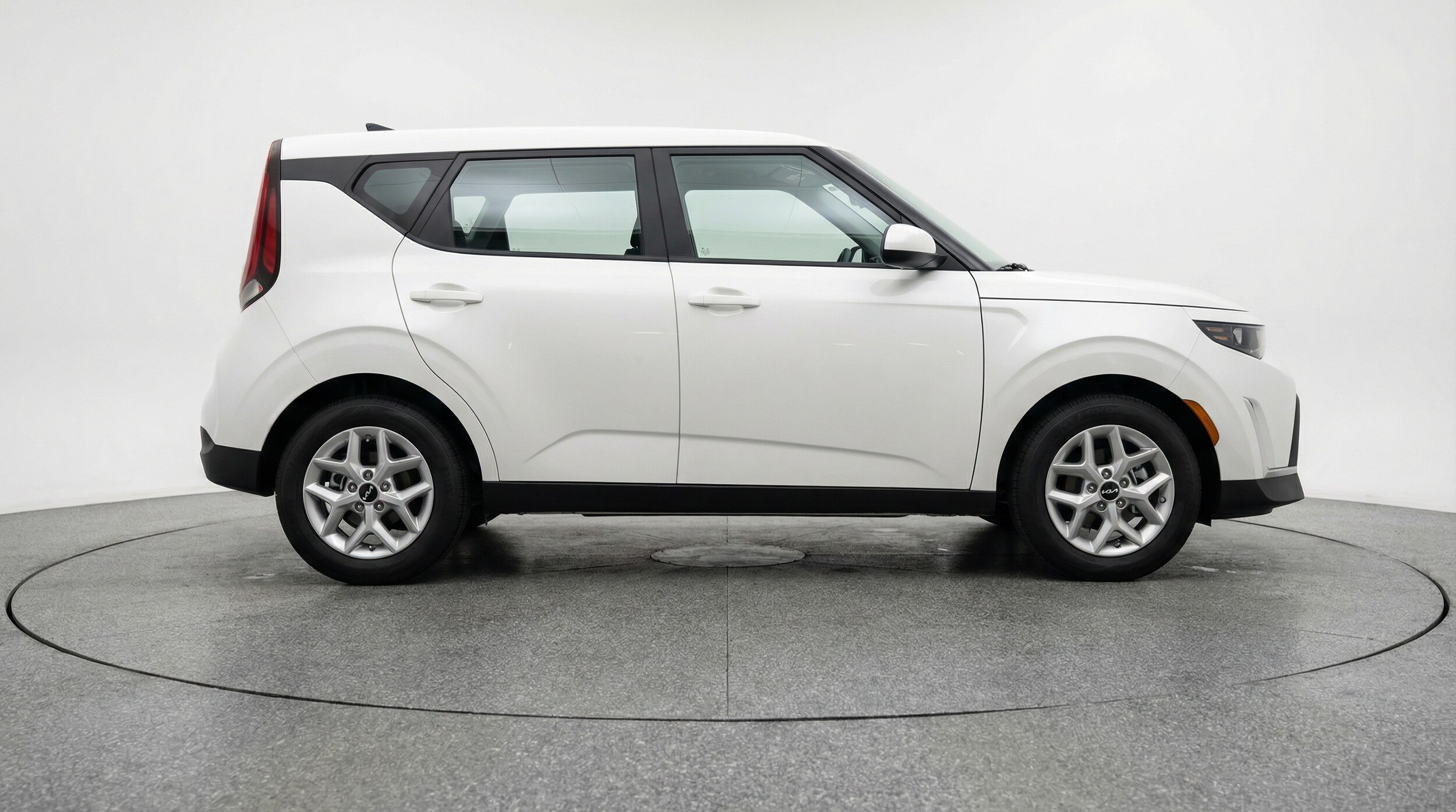 Thumbnail: 2025 Kia Soul - 8