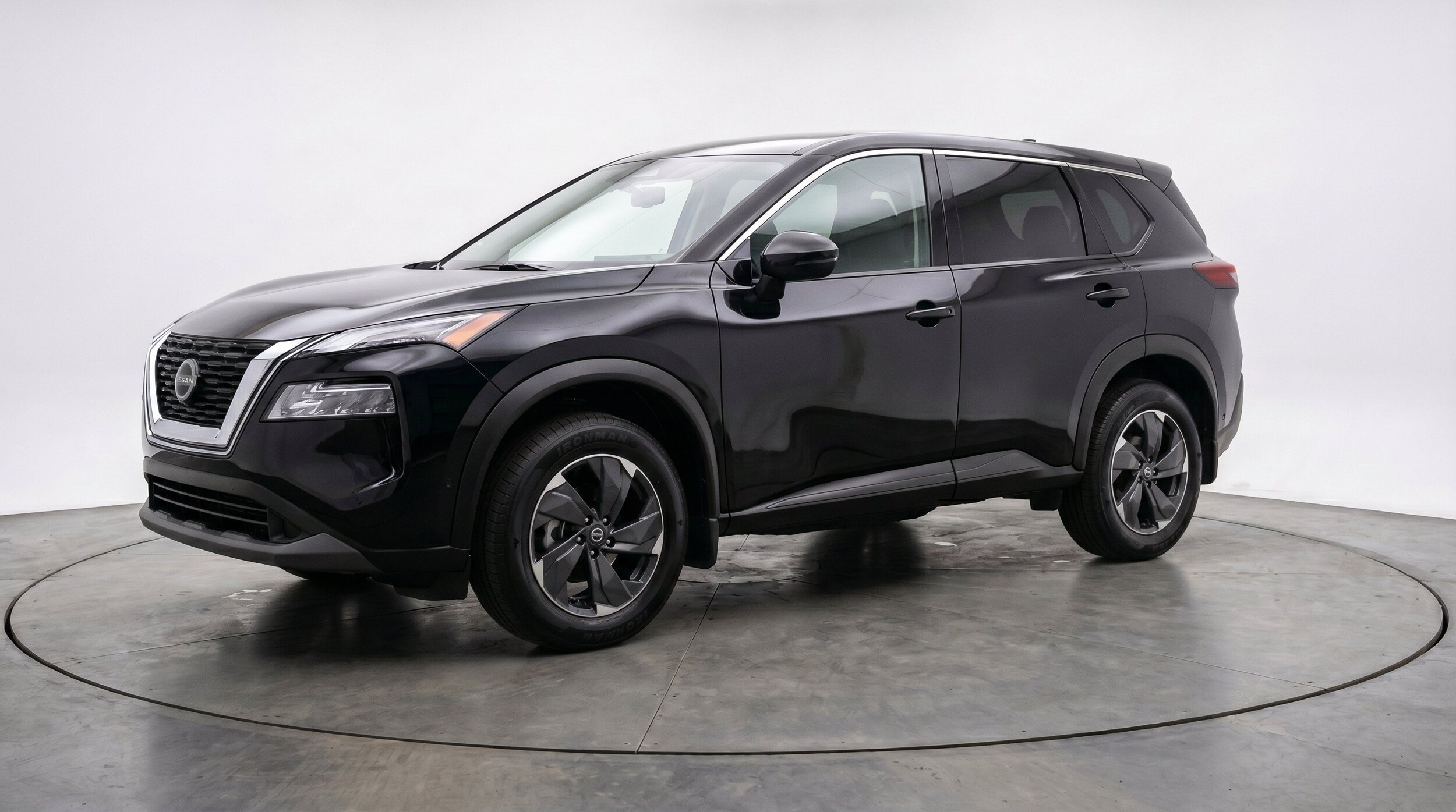 Thumbnail: 2025 Nissan Rogue - 3