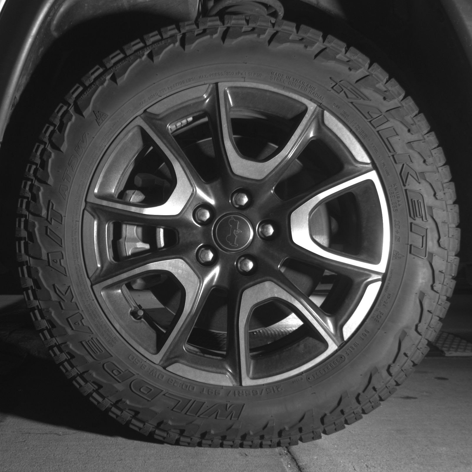 Thumbnail: 2025 Jeep Compass - 12