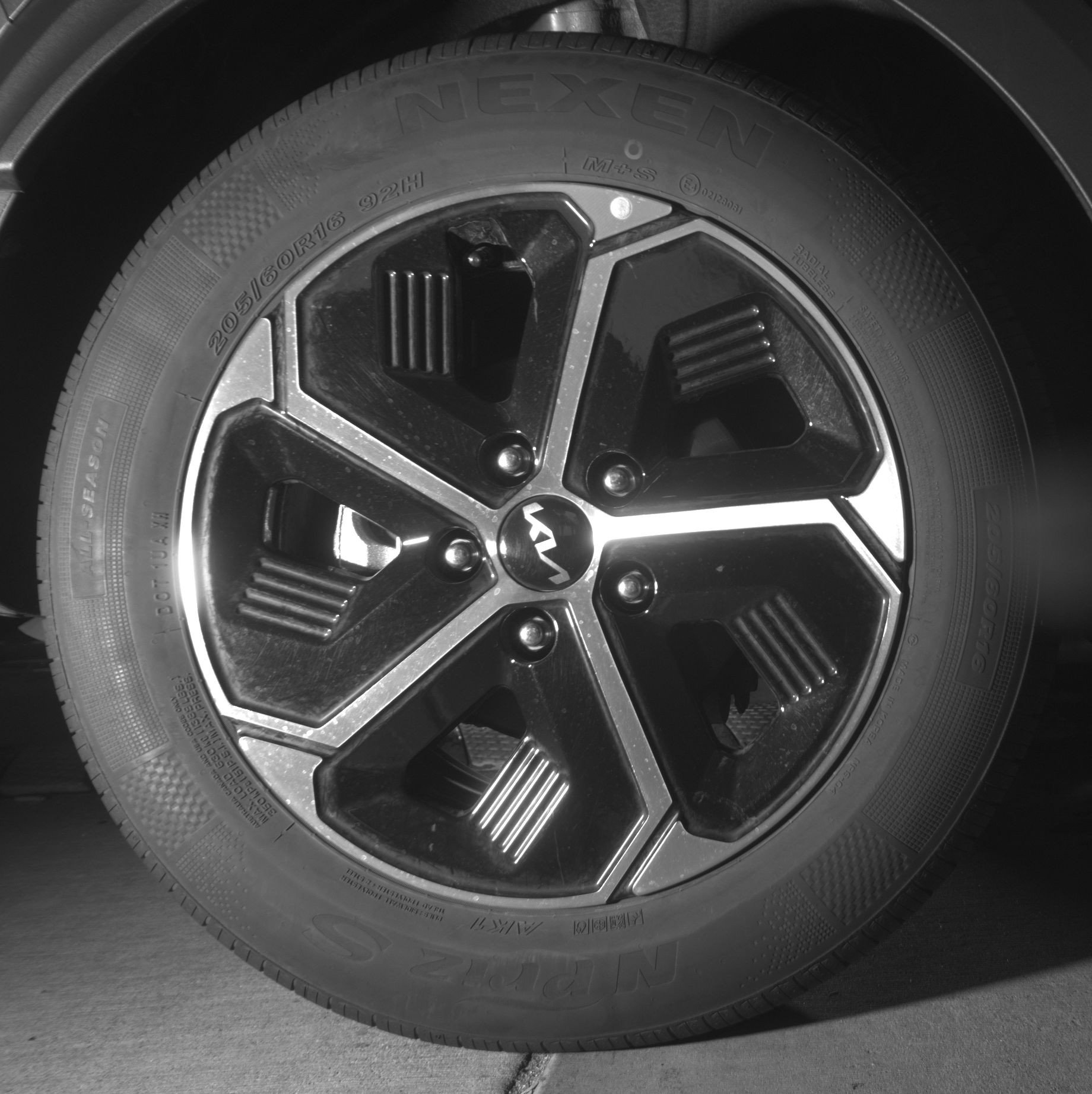 Thumbnail: 2026 Kia Niro - 15
