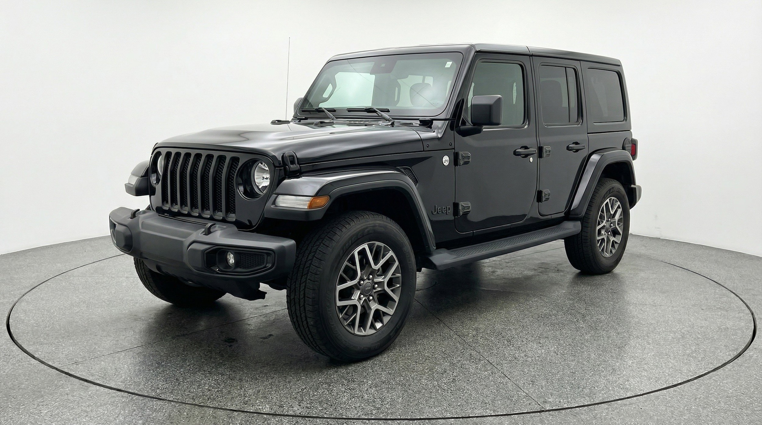 Thumbnail: 2025 Jeep Wrangler - 3