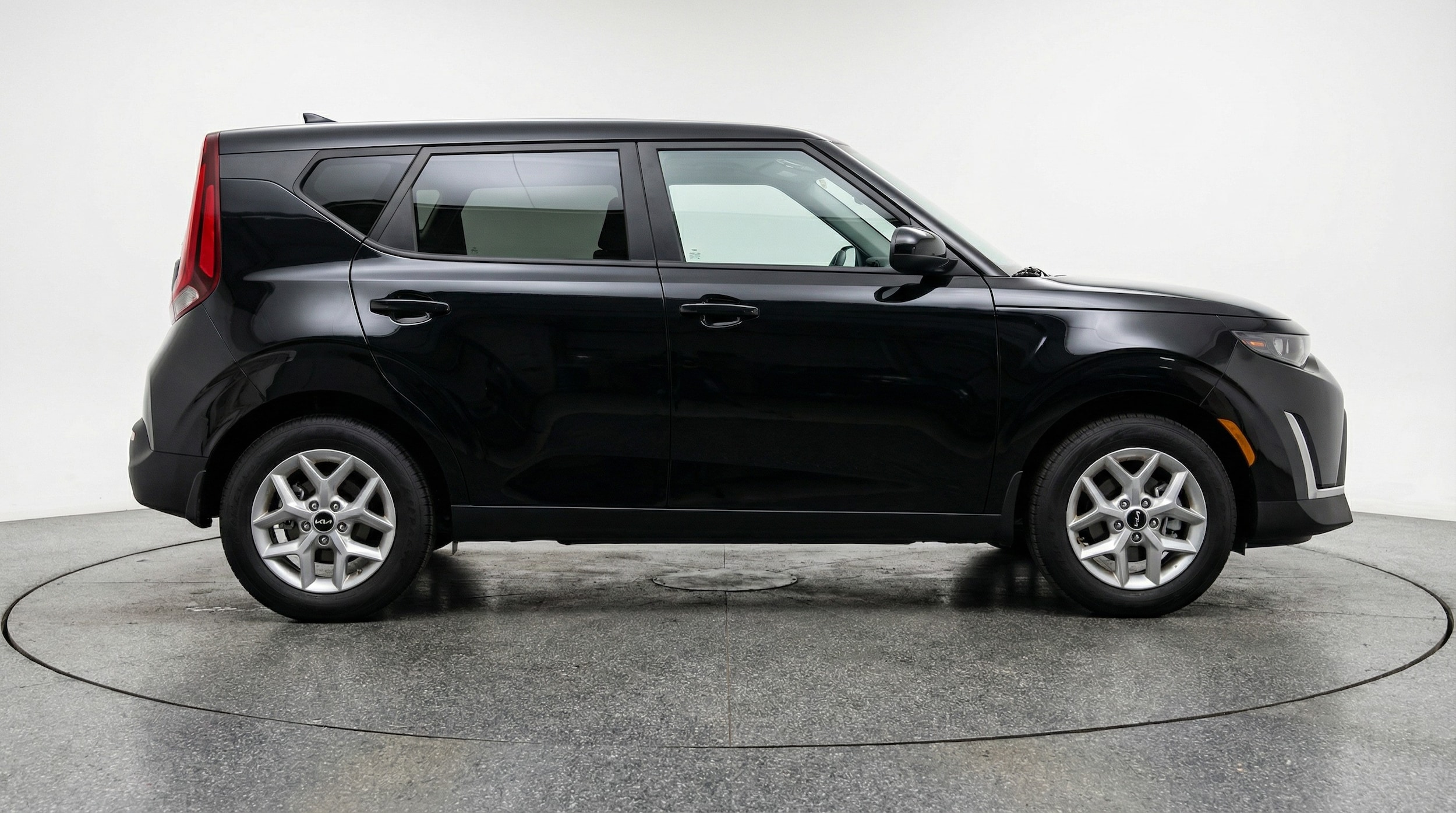 Thumbnail: 2025 Kia Soul - 8