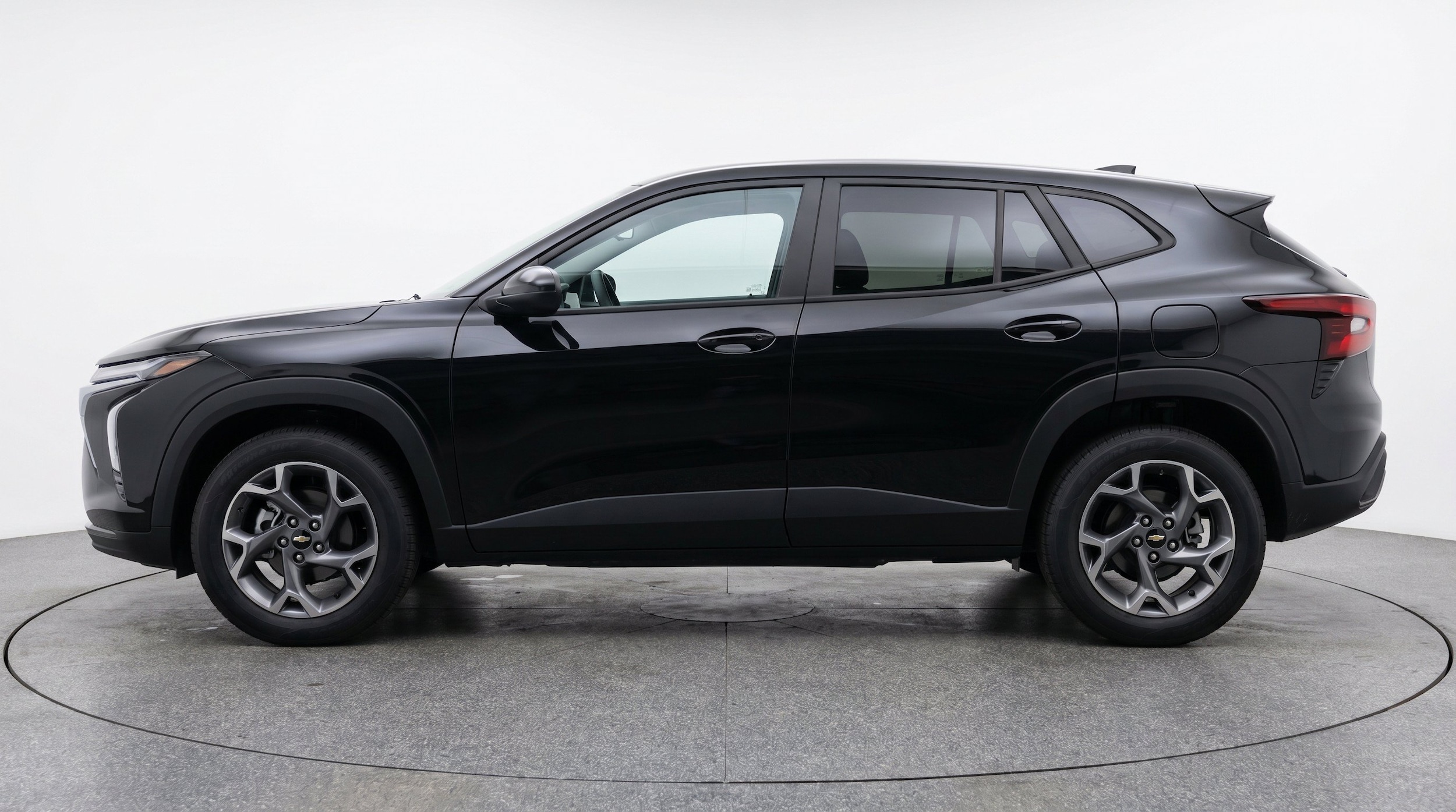 Thumbnail: 2025 Chevrolet Trax - 5