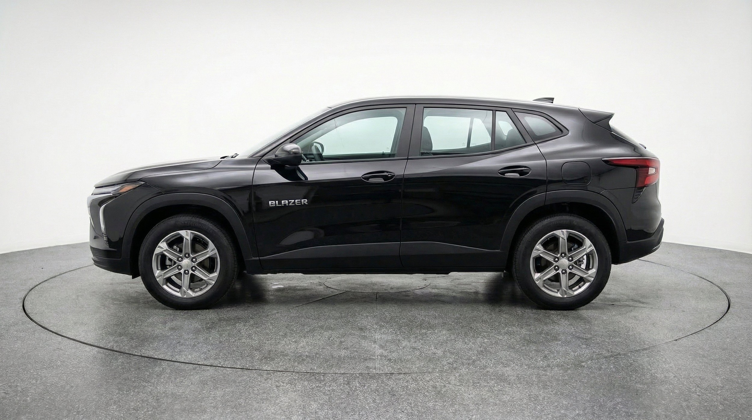 Thumbnail: 2025 Chevrolet Blazer - 5