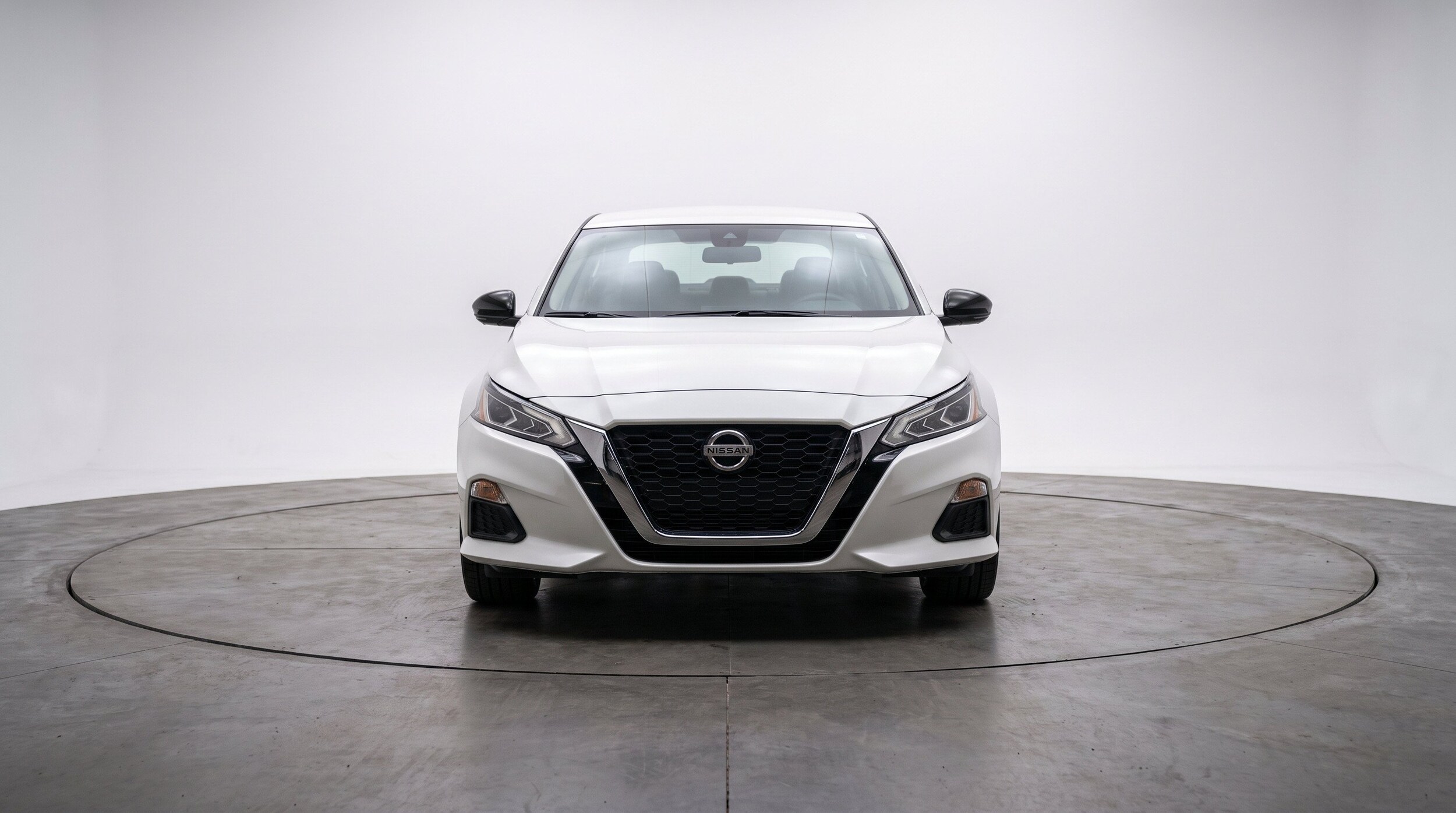 Thumbnail: 2025 Nissan Altima - 2