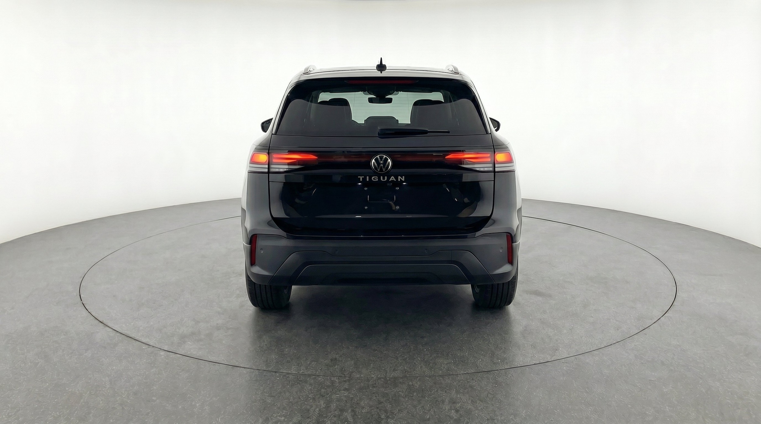 Thumbnail: 2026 Volkswagen Tiguan - 7
