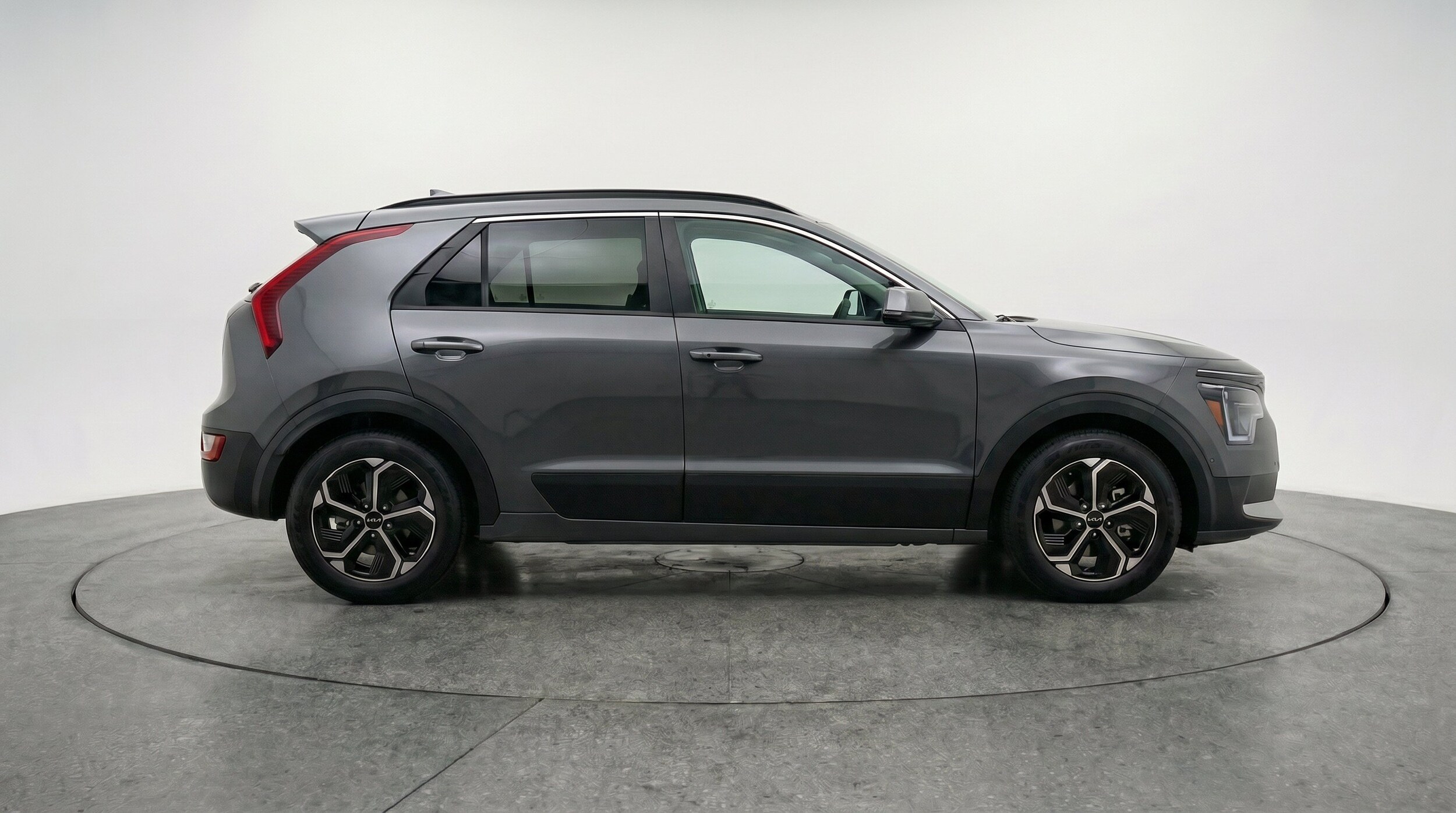 Thumbnail: 2026 Kia Niro - 11
