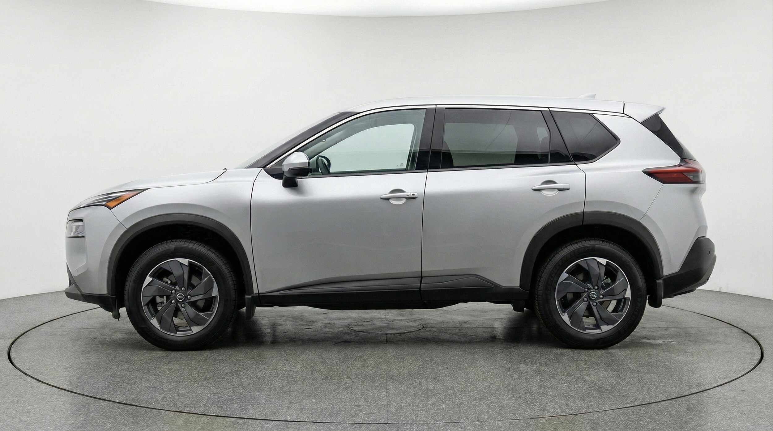 Thumbnail: 2025 Nissan Rogue - 5