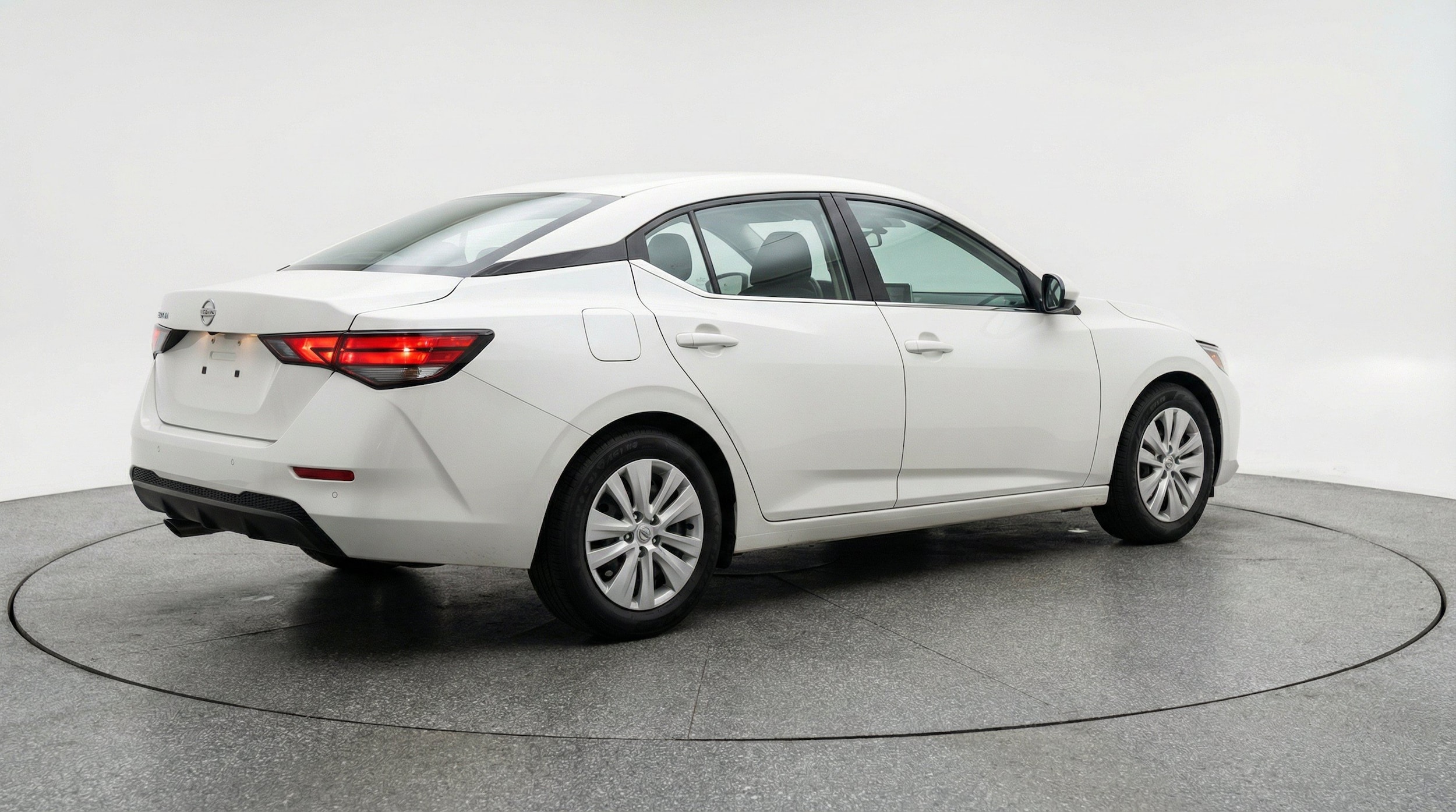 Thumbnail: 2025 Nissan Sentra - 9