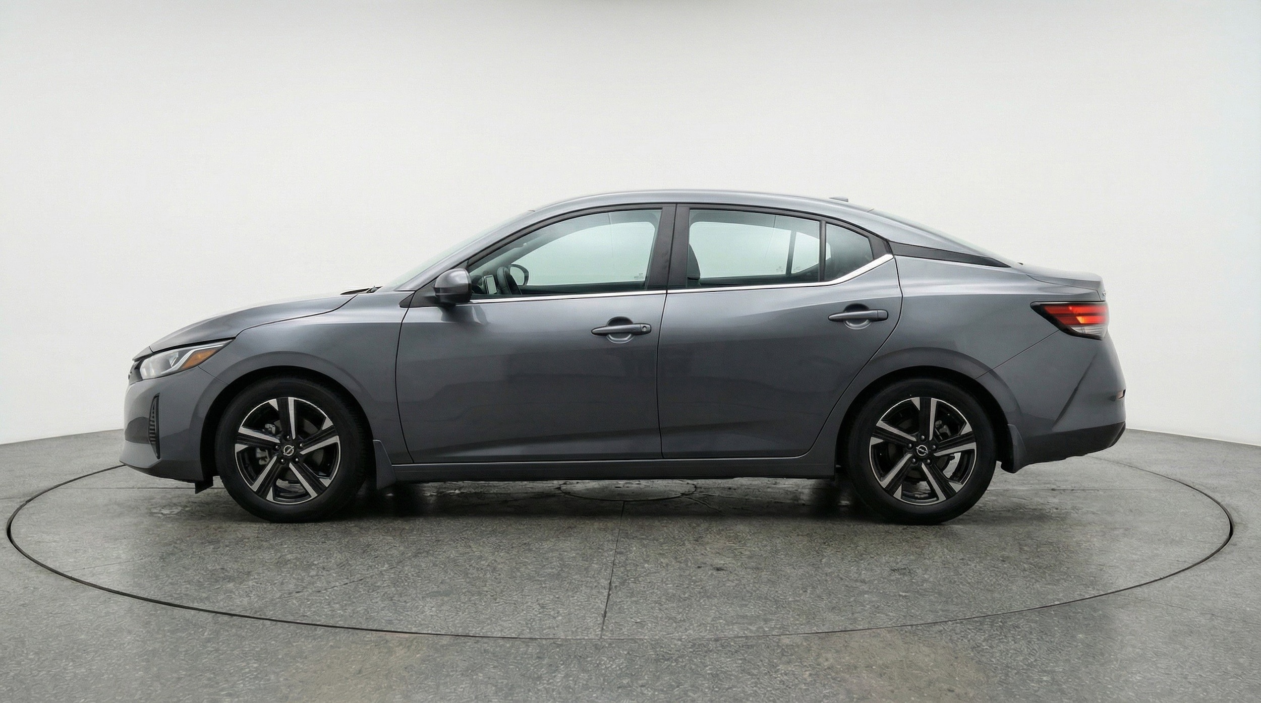 Thumbnail: 2025 Nissan Sentra - 5