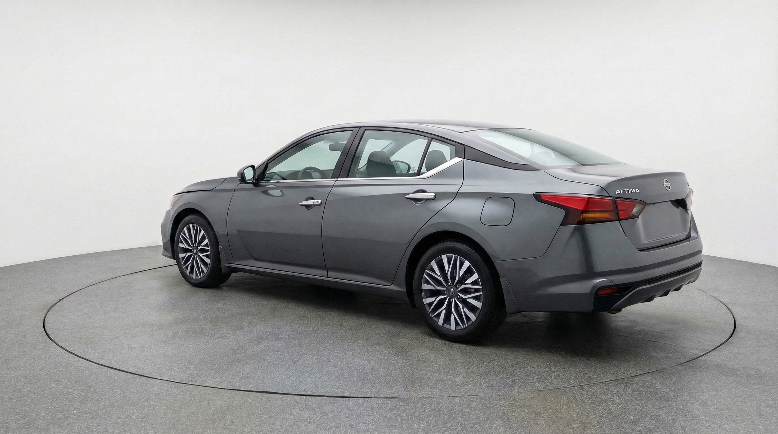 Thumbnail: 2025 Nissan Altima - 6