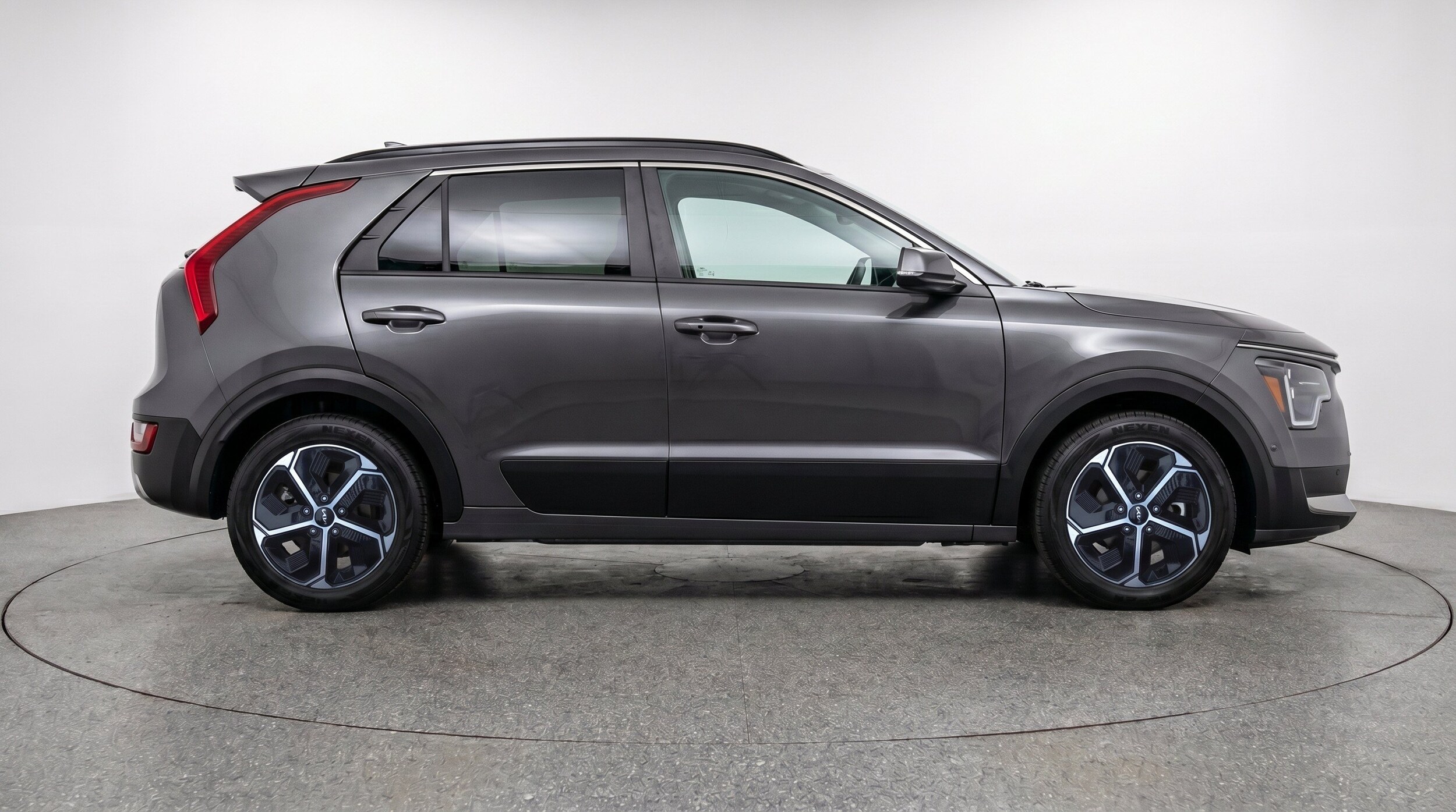 Thumbnail: 2026 Kia Niro - 11