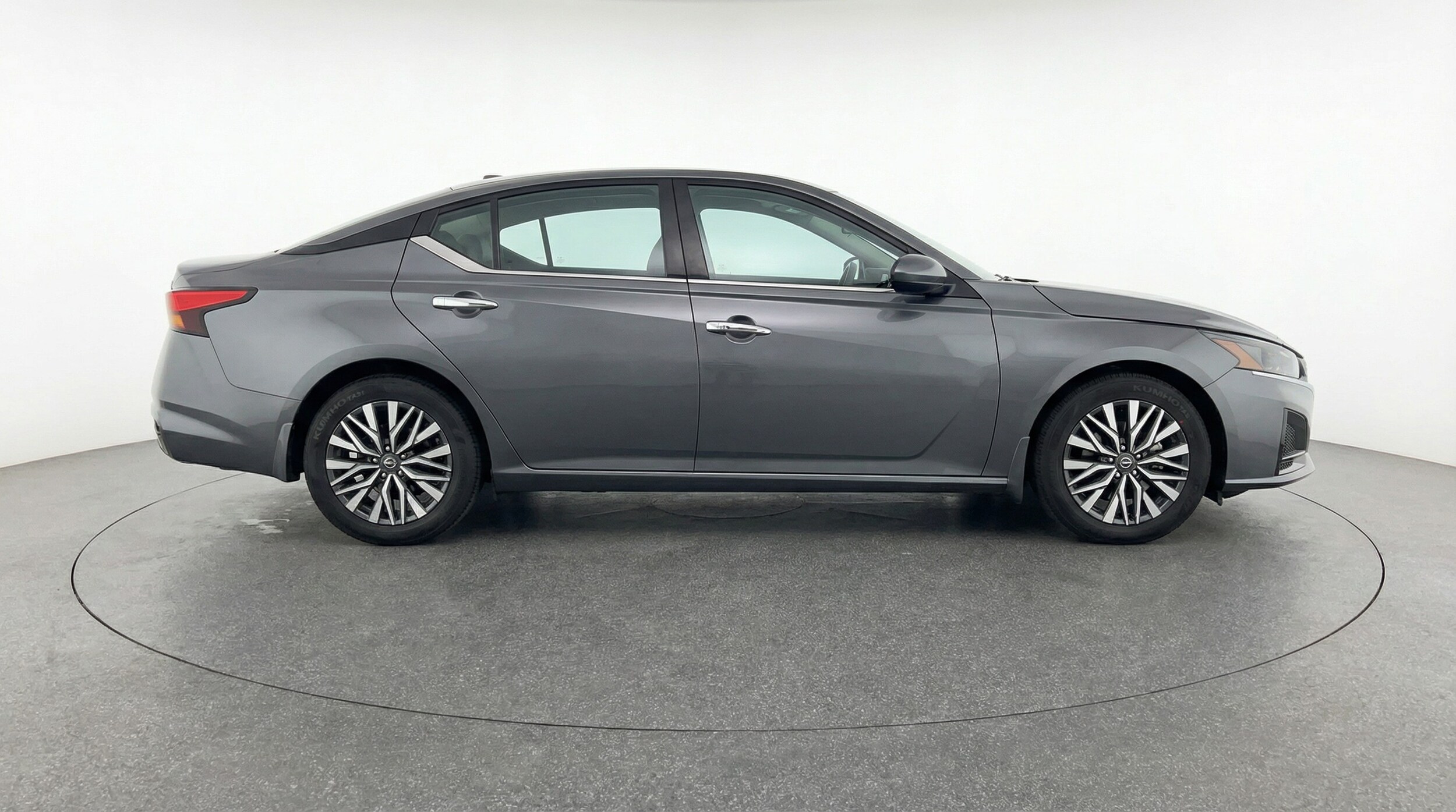 Thumbnail: 2025 Nissan Altima - 8