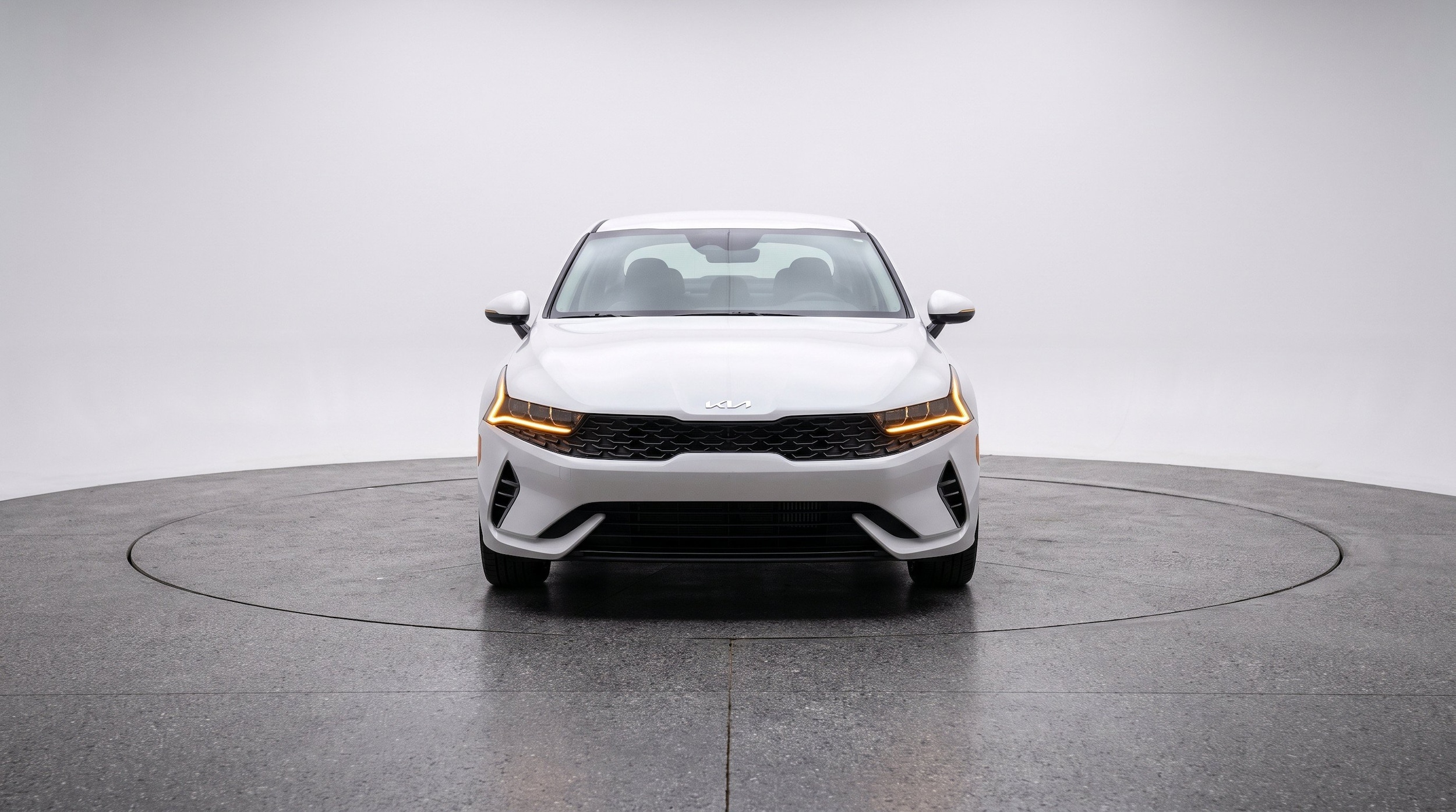 Thumbnail: 2026 Kia K4 - 2