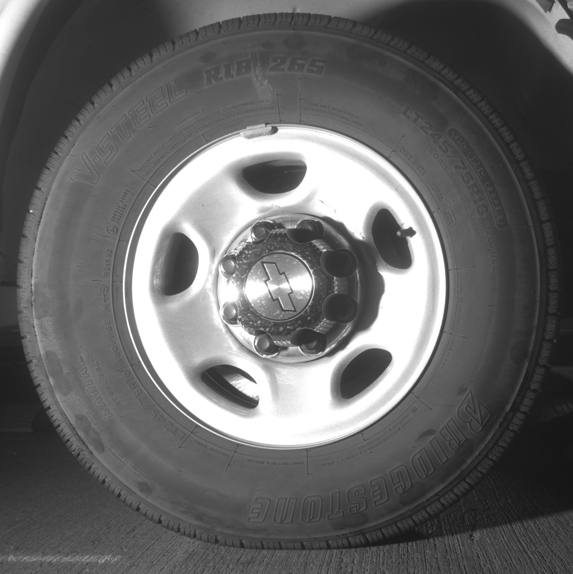 Thumbnail: 2025 Chevrolet Express - 13