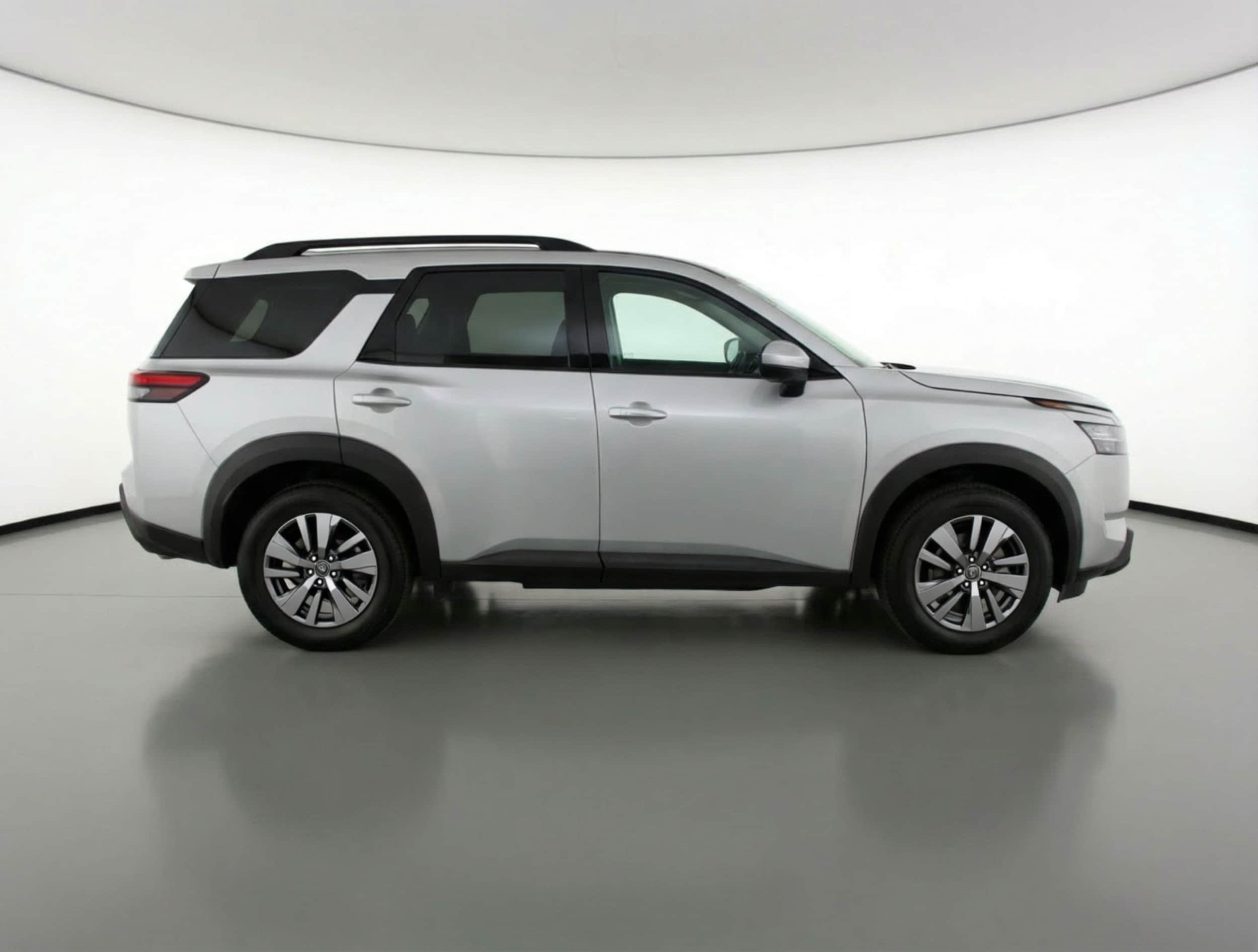 Thumbnail: 2025 Nissan Pathfinder - 8