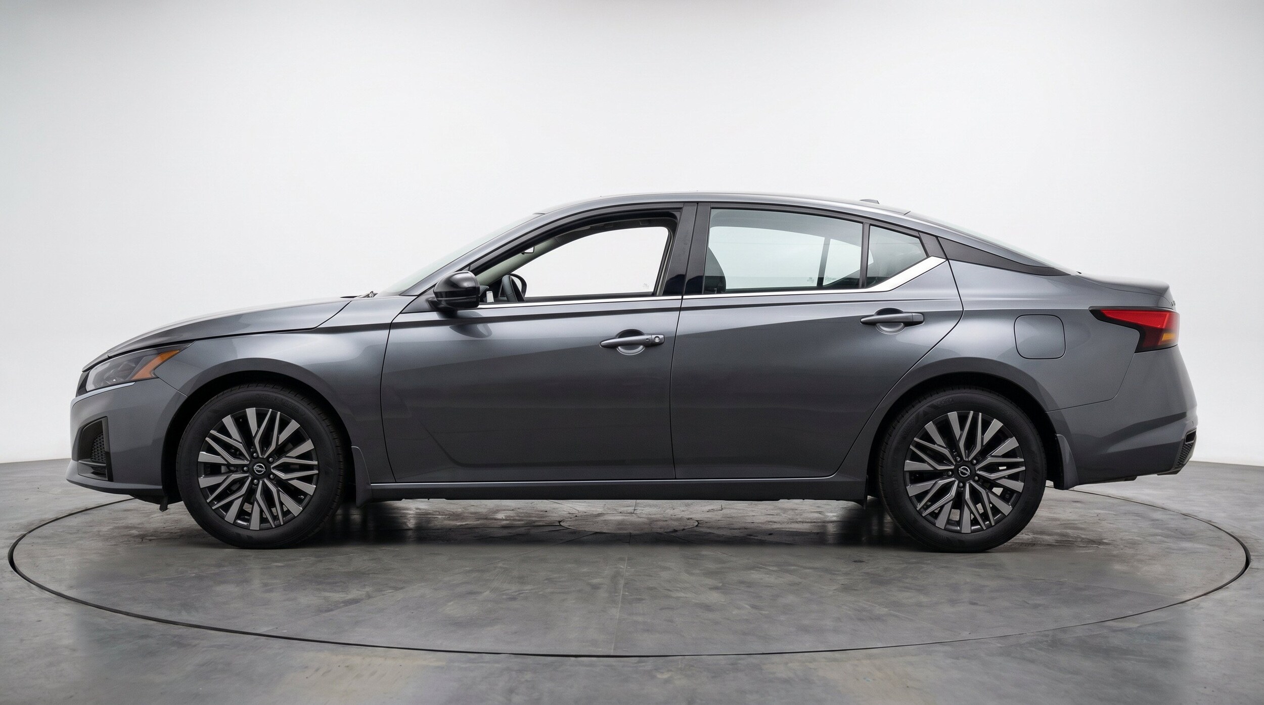 Thumbnail: 2026 Nissan Altima - 5