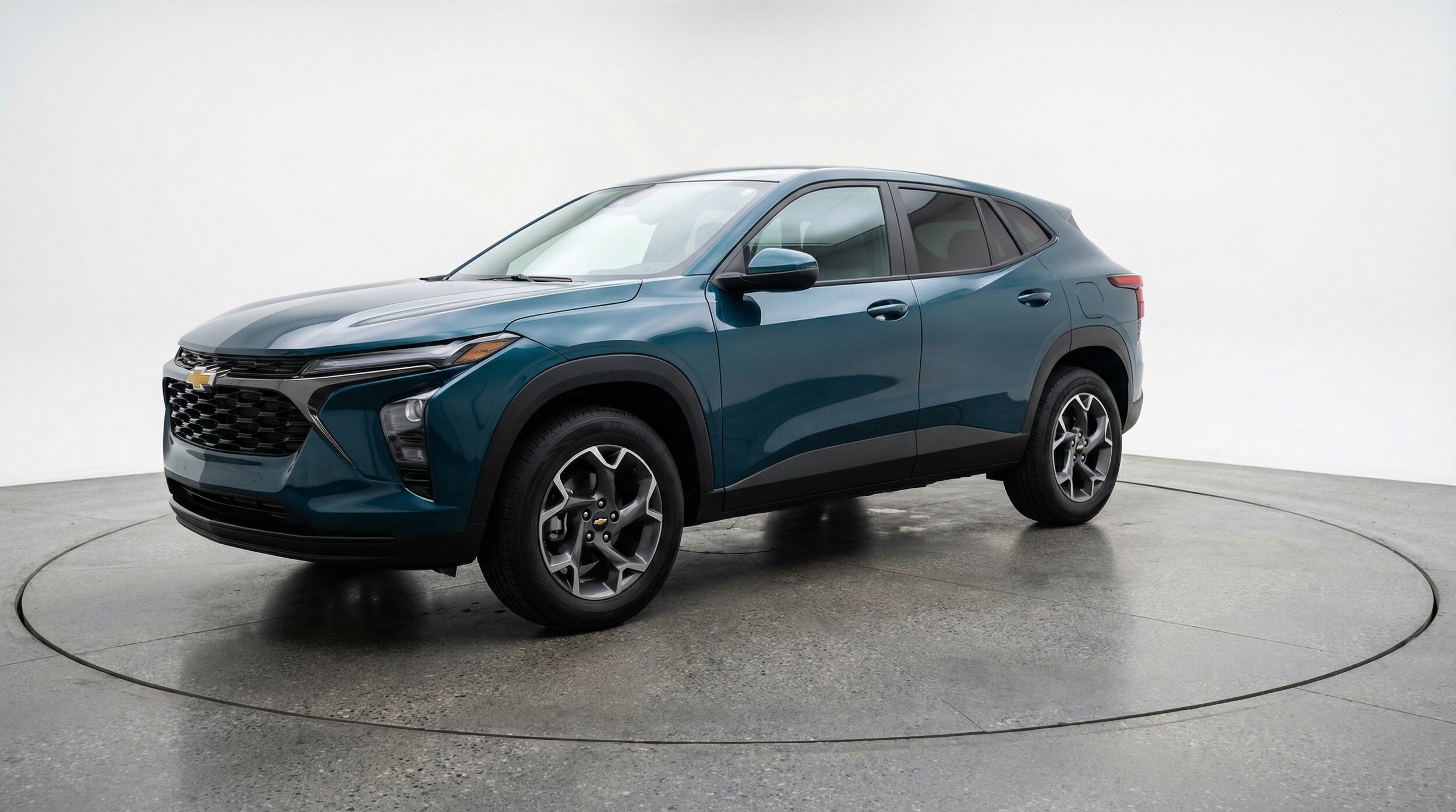 Thumbnail: 2025 Chevrolet Trax - 3